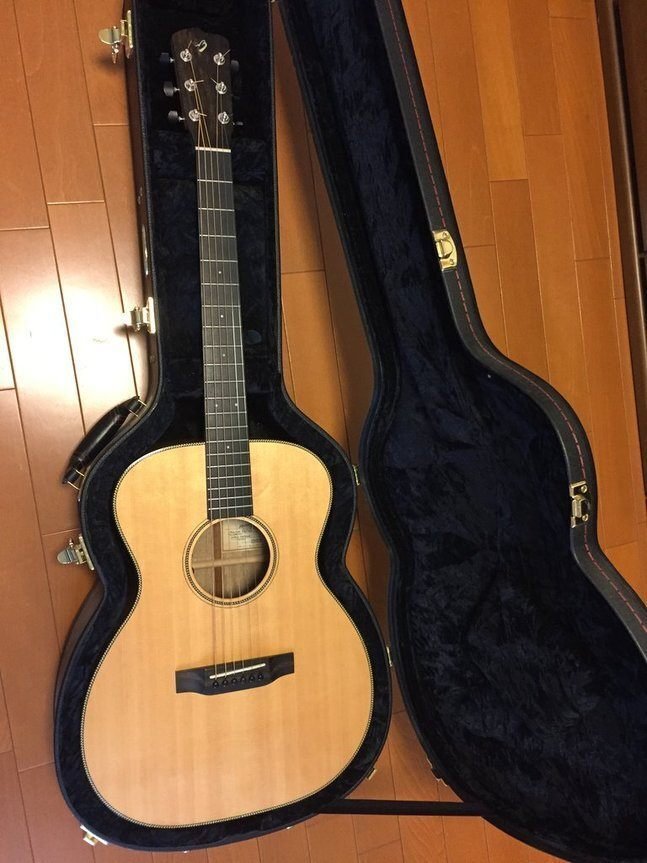 【9/2迄の掲載となります！】専用ハードケース付Martin OM-21 OM-21