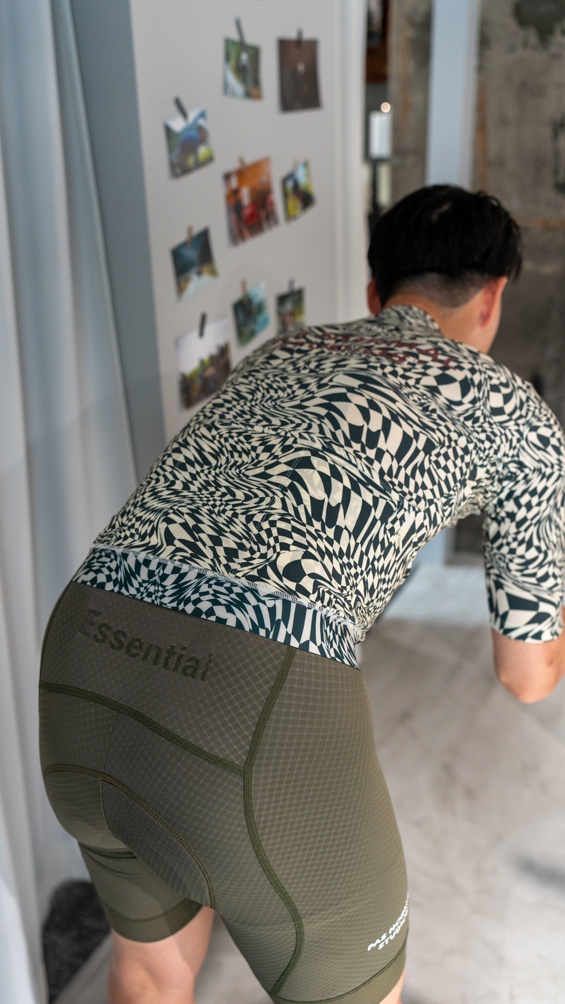 PAS NORMAL STUDIOS Essentialジャージ サイズ感レビュー PAS NORMAL STUDIOS Essentialジャージ サイズ感レビュー