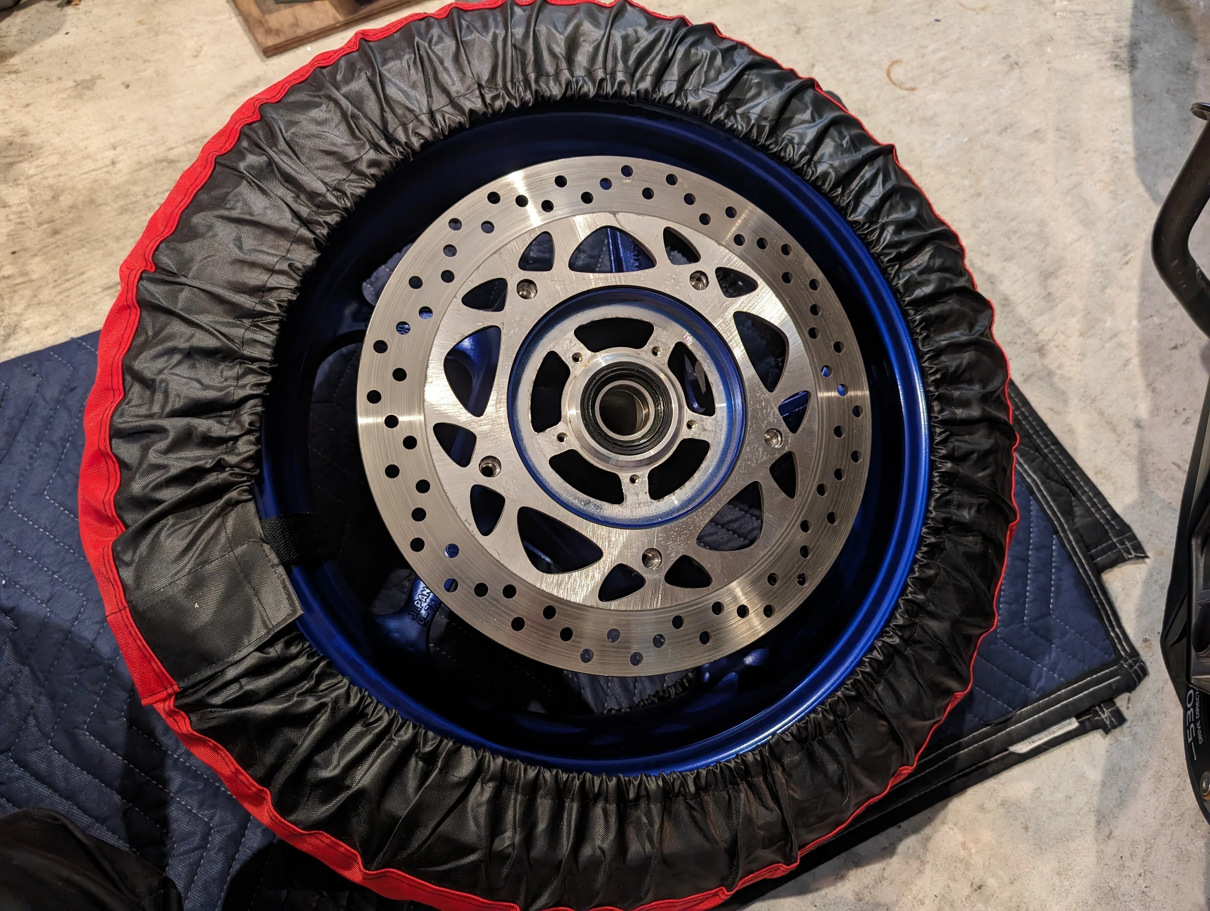 SUNSTARのTMAX530用リアブレーキローター/ABSの有効性(⁠✿⁠^⁠‿⁠^⁠)｜Re