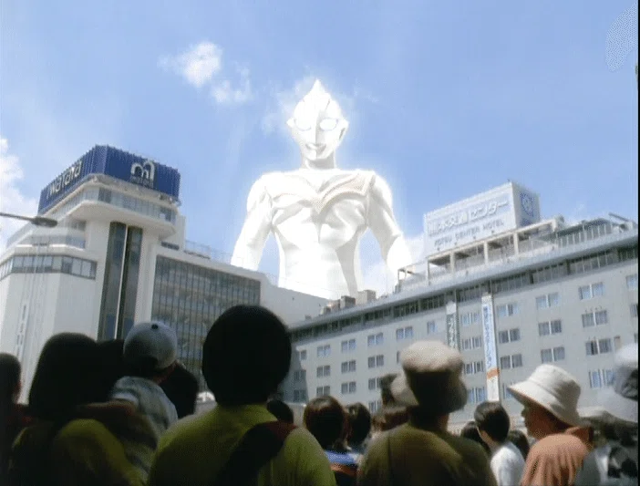 巨人石像 光の巨人 ティガ 影に満ちたティガのような巨人 ウルトラマン