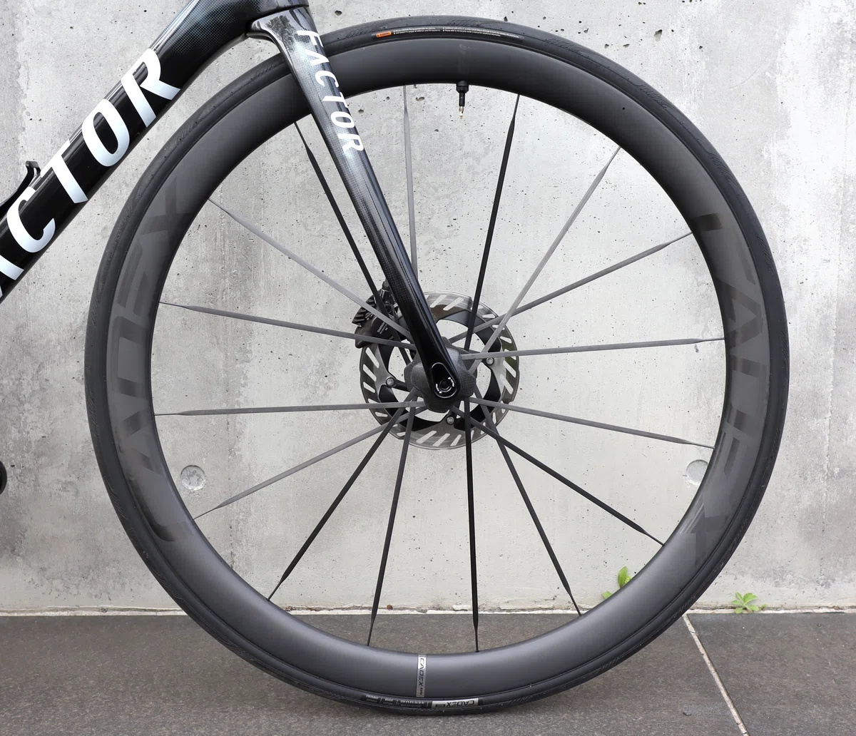 CADEX MAX 40 WHEELSYSTEM / CADEX 50 ULTRA 現金特価 予約特典』CADEX 