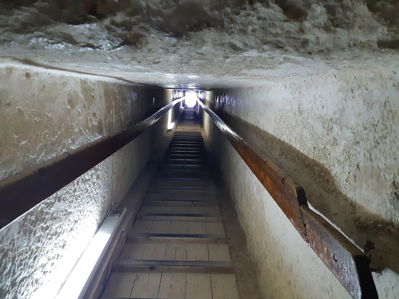 カフラー王のピラミッド3Dスキャンプロジェクト〜ワールドスキャン