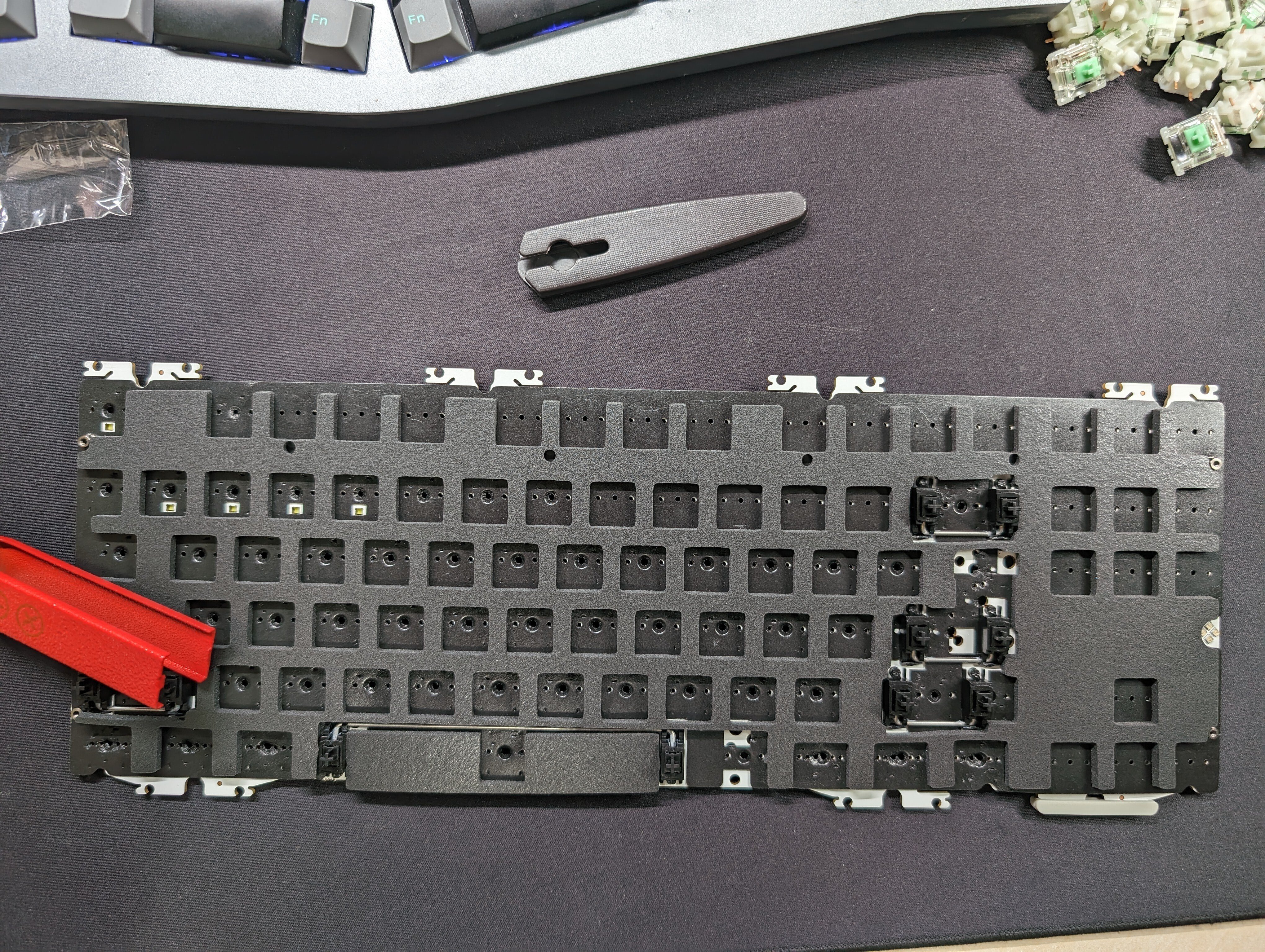 NEO80 カスタムキーボード 自作キーボード Neo80ビルドメモ｜ふじえだ