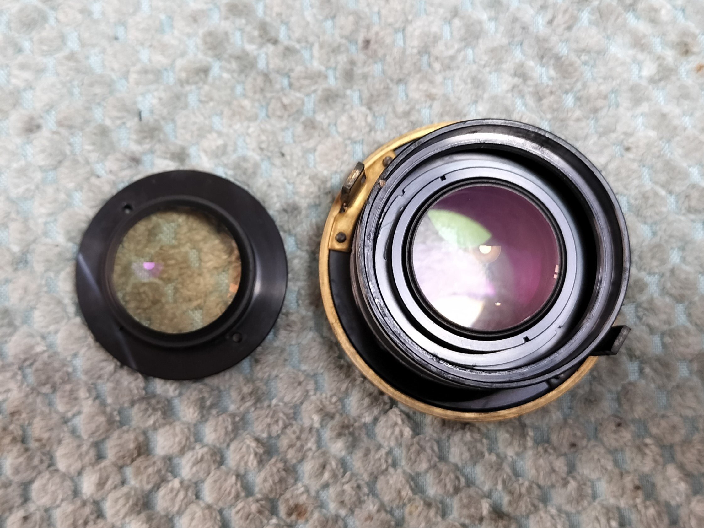 Canon FD 35mm F2 SSC Concave の分解|フィルムカメラ修理の Canon FD 35mm F2 SSC Concave の分解|フィルムカメラ修理の