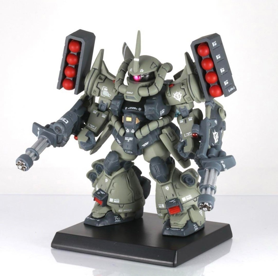 送料無料】ガンダムコンバージ グフカスタム ガトリングシールドVer