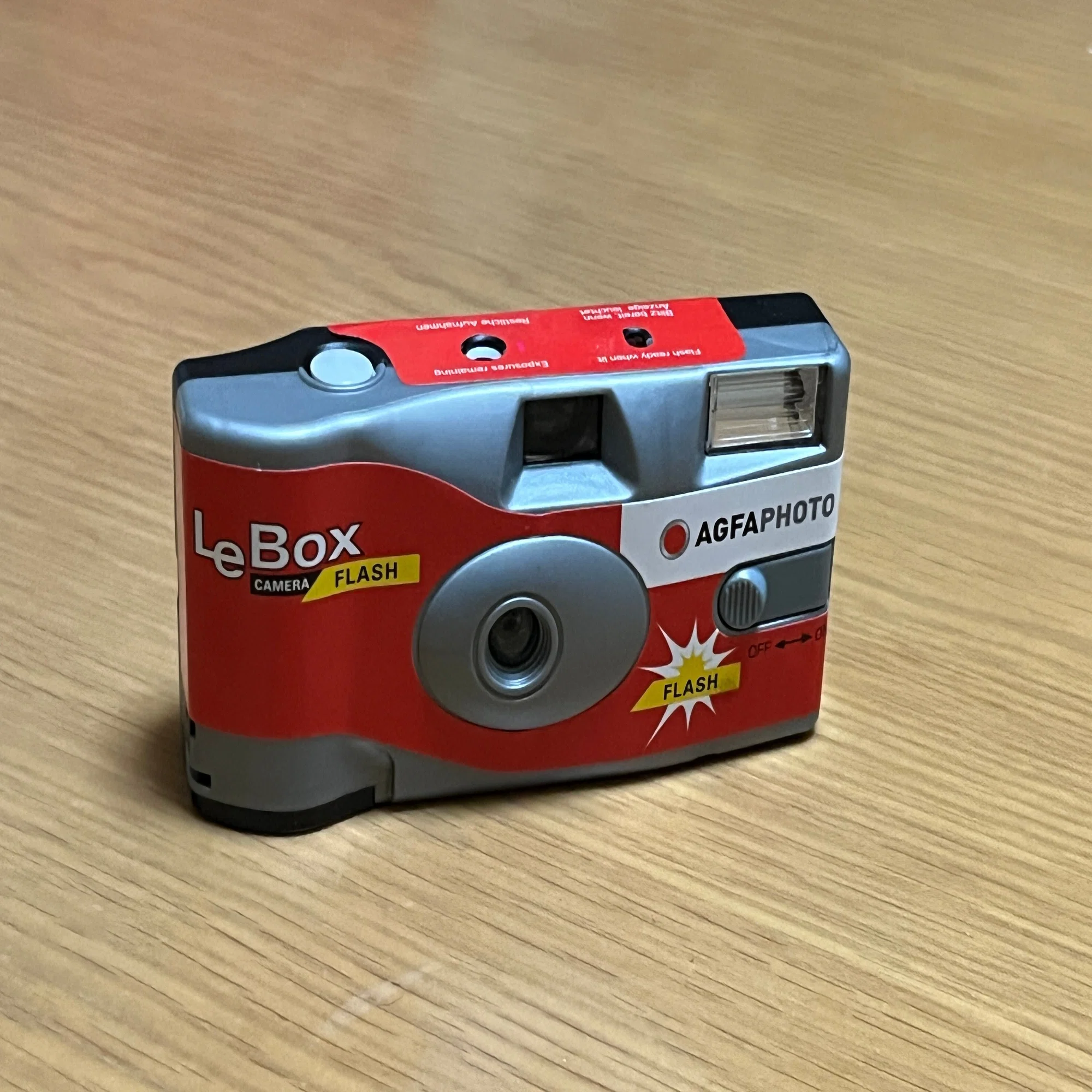 Album AGFAPHOTOのレンズ付きフィルム オッカール