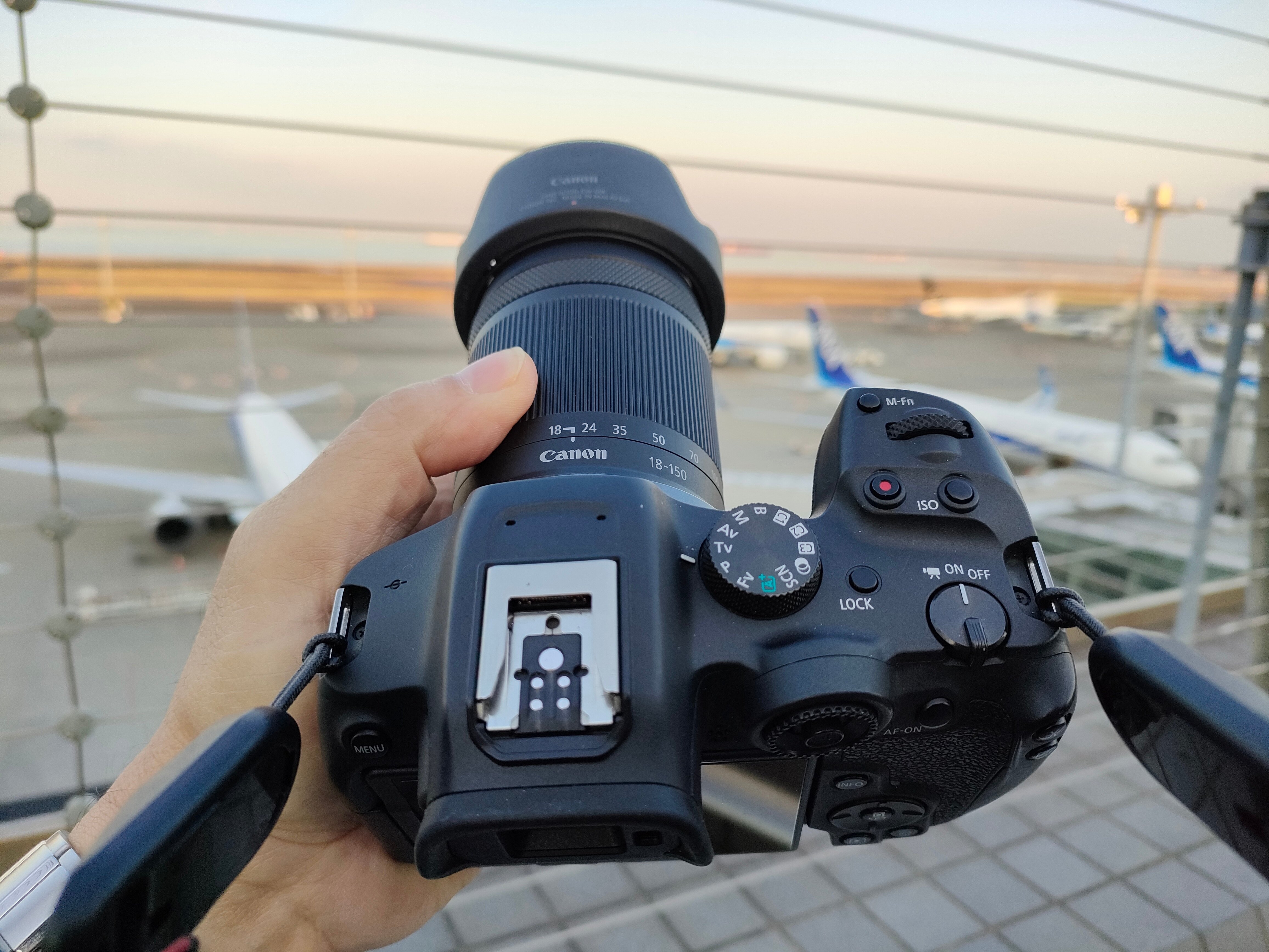 CanonのEOS R系APS-C機に新展開。RFマウントのサードパーティ