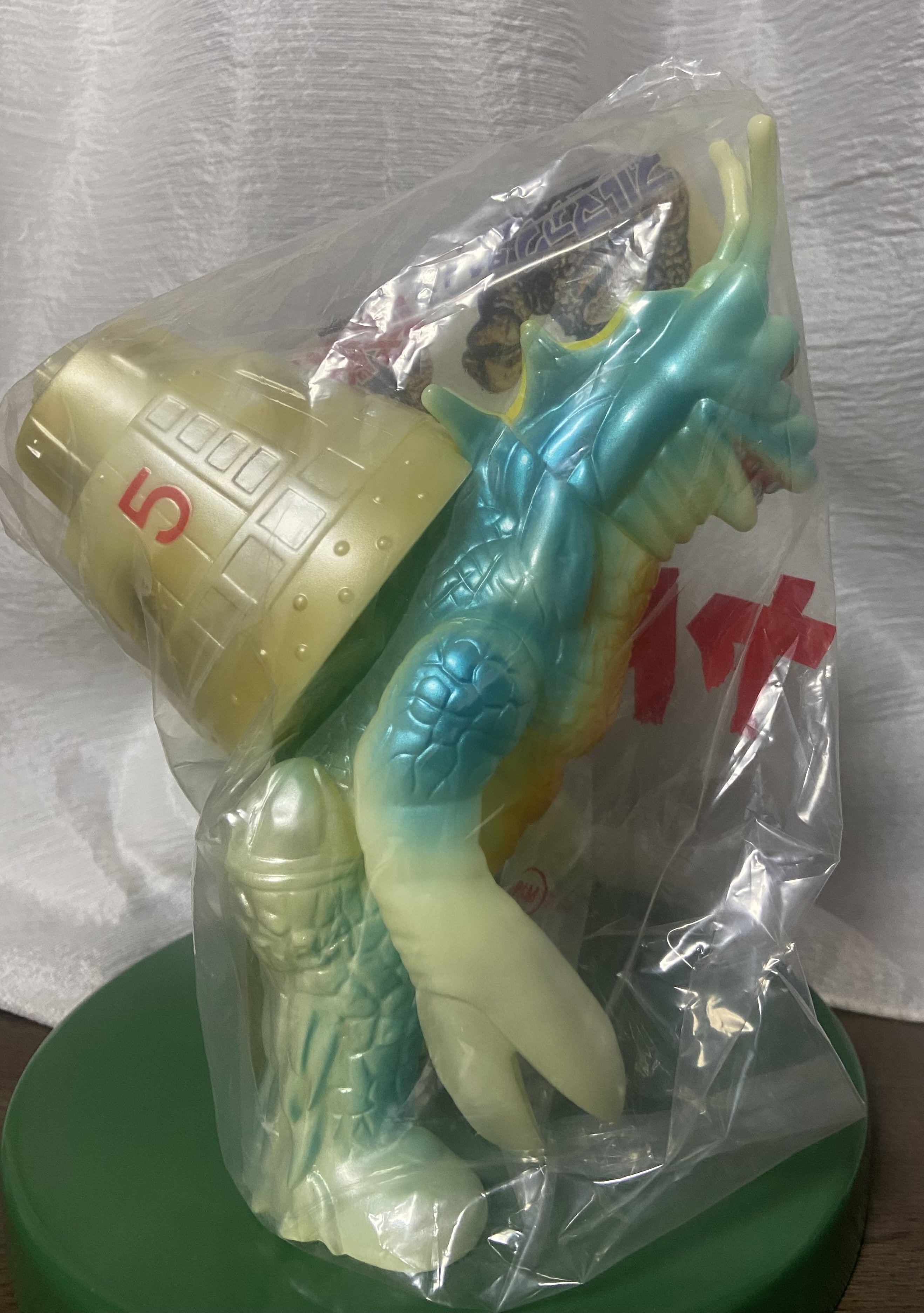 ヤドカリン M1号製 カラバリ｜ゆる