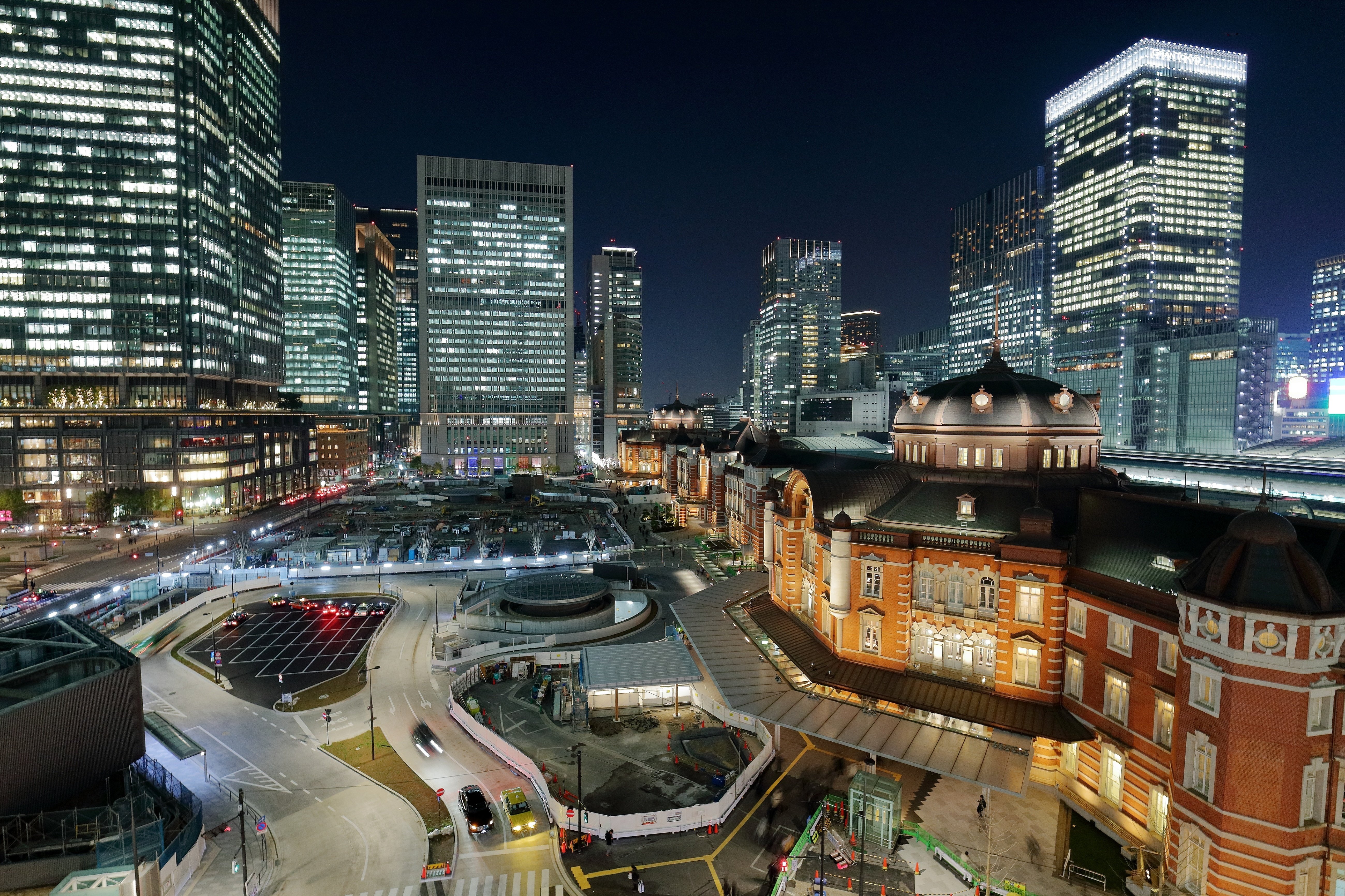 EF16-35mm F4L IS USM｜タカシ