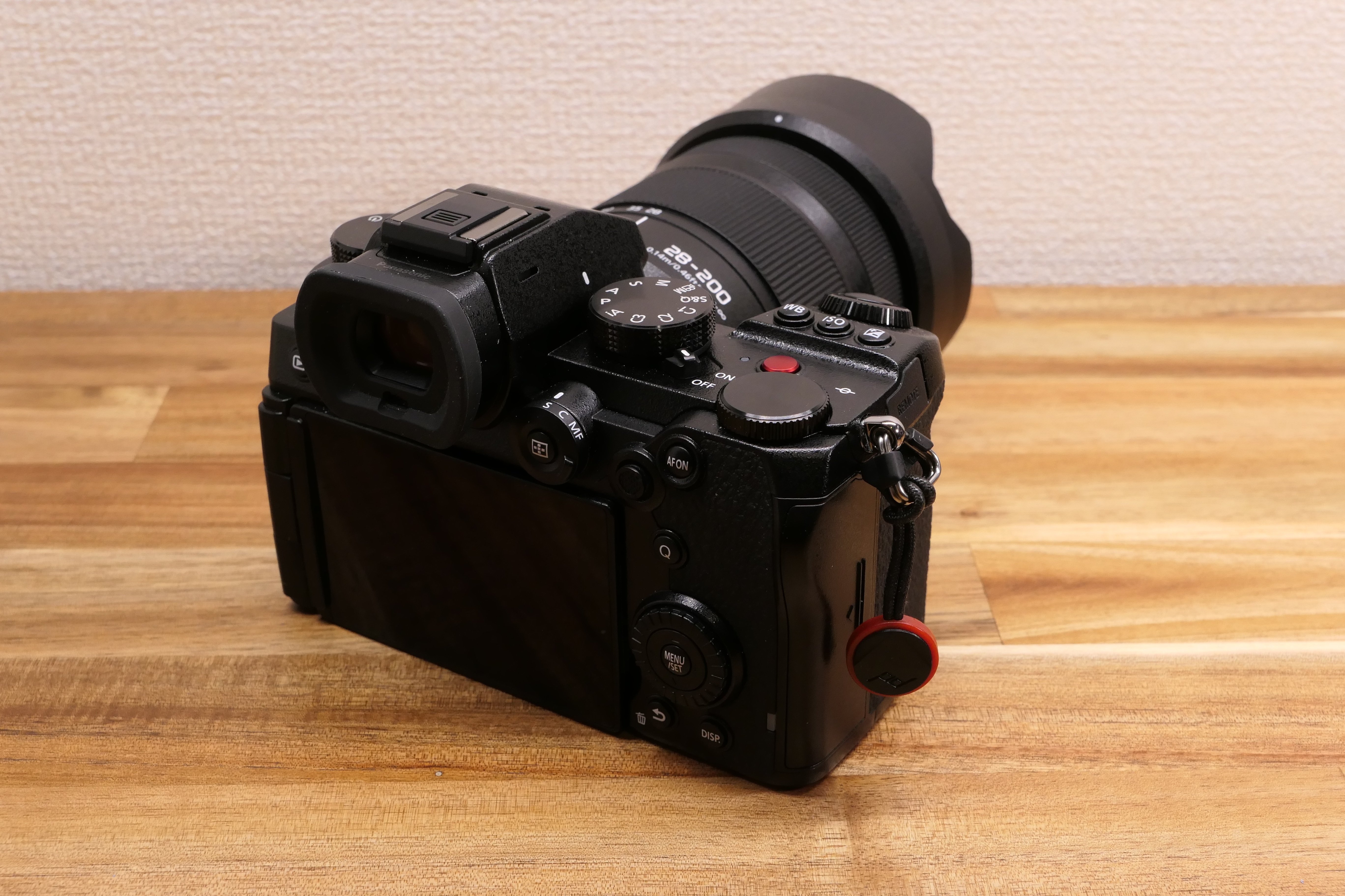 LUMIX S 28-200mm F4-7.1 MACRO O.I.S. 見た目の話|tmk 39r LUMIX S 28-200mm F4-7.1 MACRO O.I.S. 見た目の話|tmk 39r