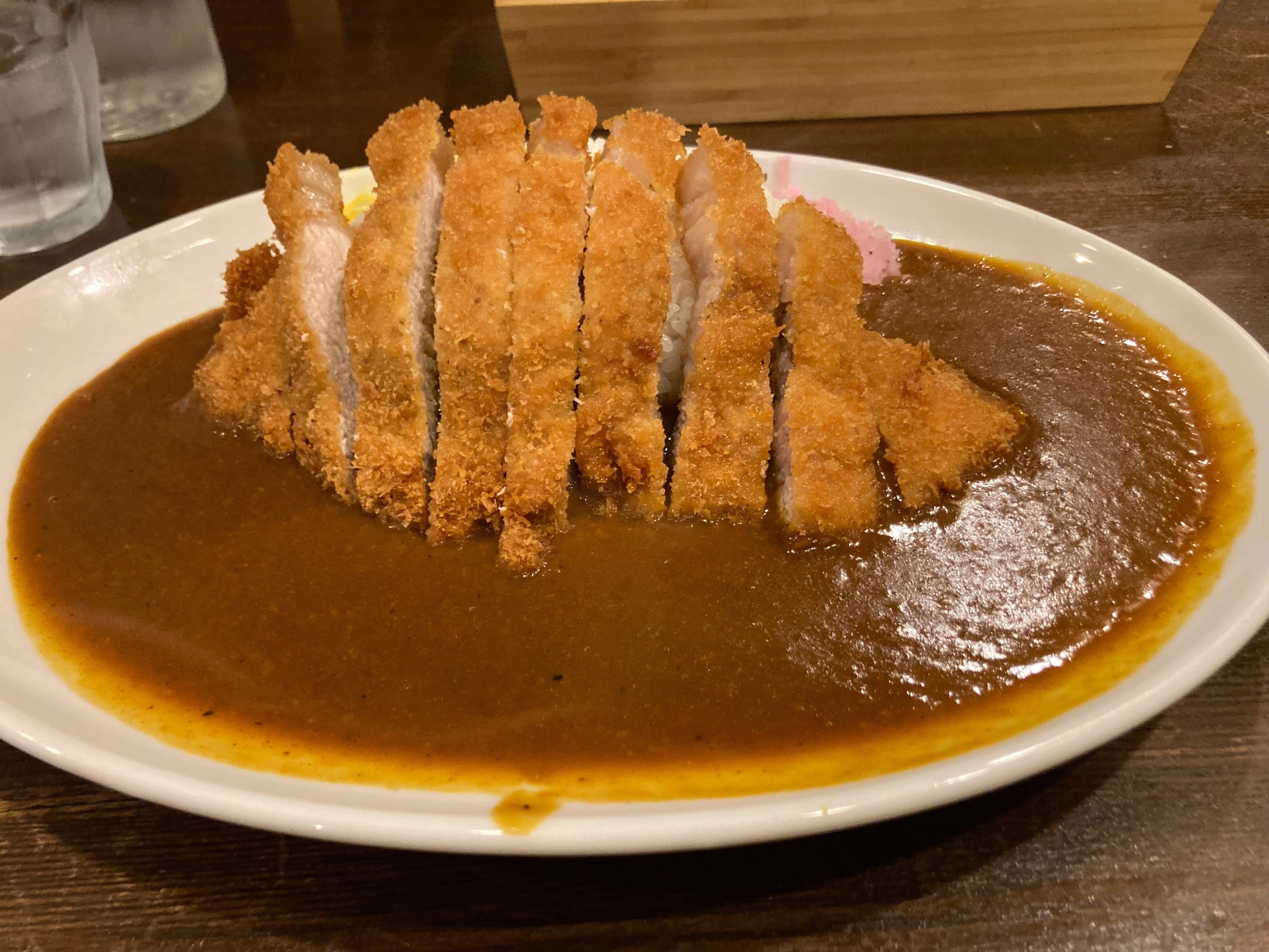 大塚の究極のカツカレー」の正解は「Craft Beer & Curry Holyhead