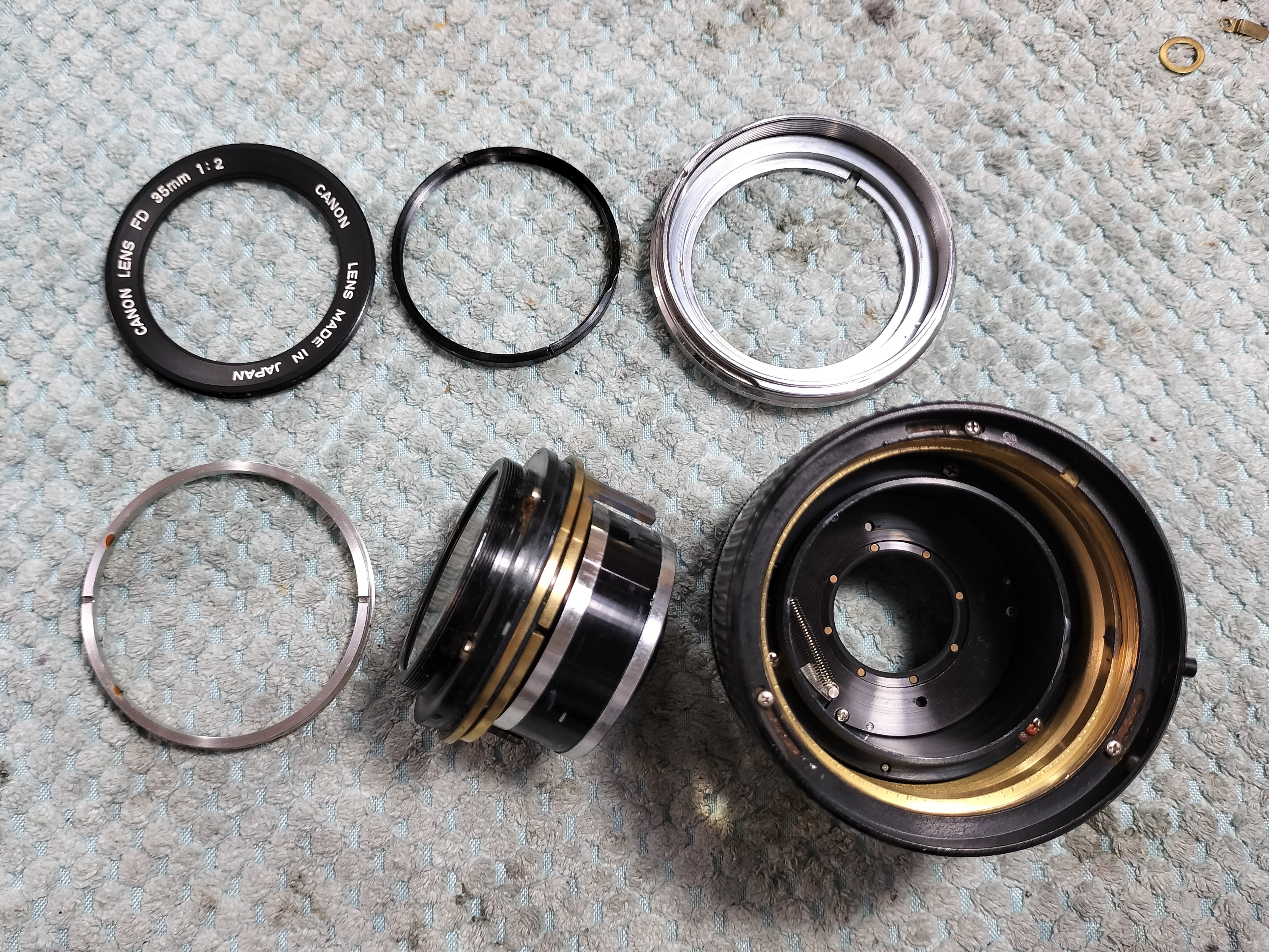Canon FD 35mm F2 SSC Concave の分解|フィルムカメラ修理の Canon FD 35mm F2 SSC Concave の分解|フィルムカメラ修理の