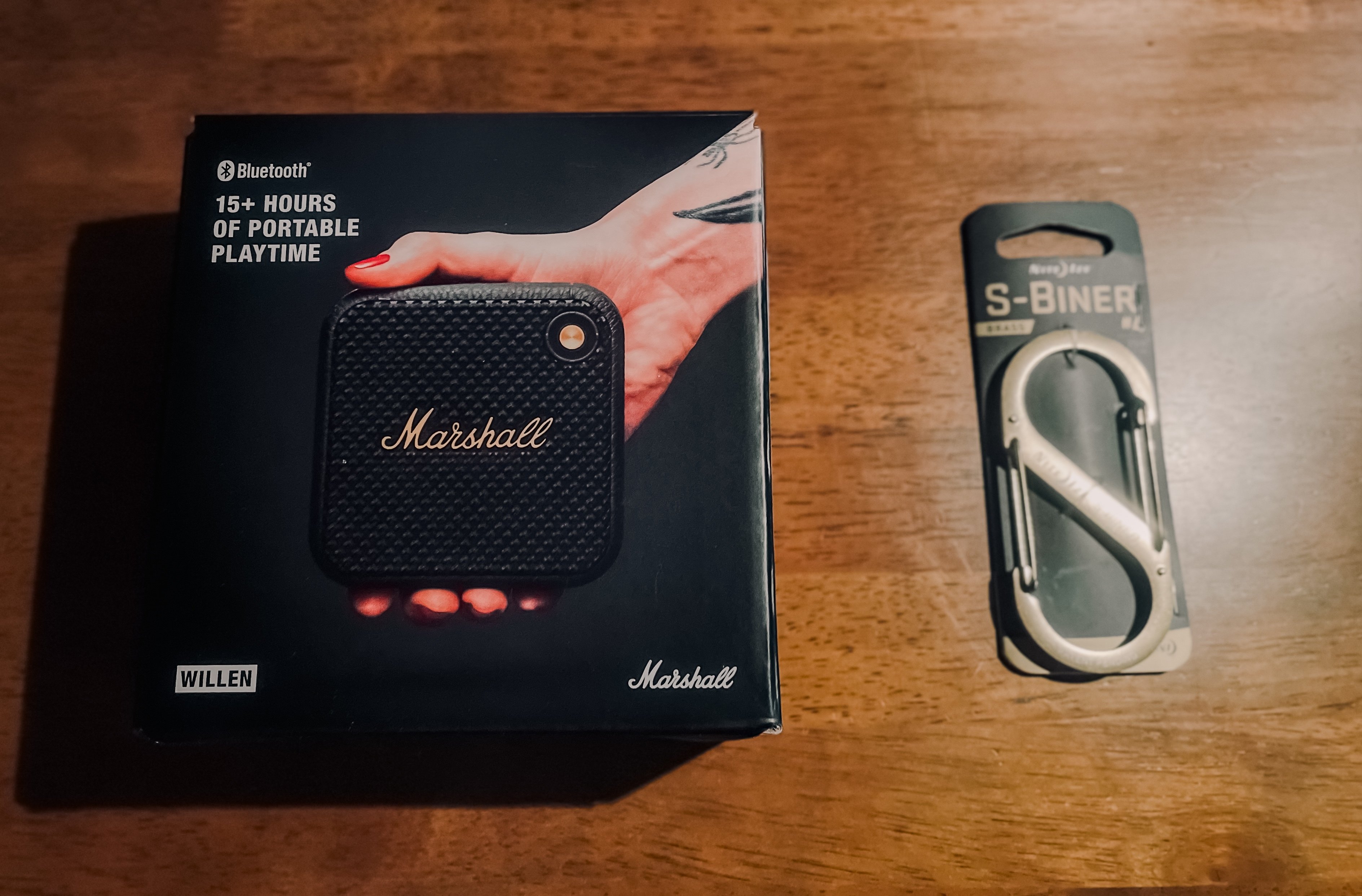 Amazon.co.jp: Marshall ワイヤレスポータブル防水スピーカー