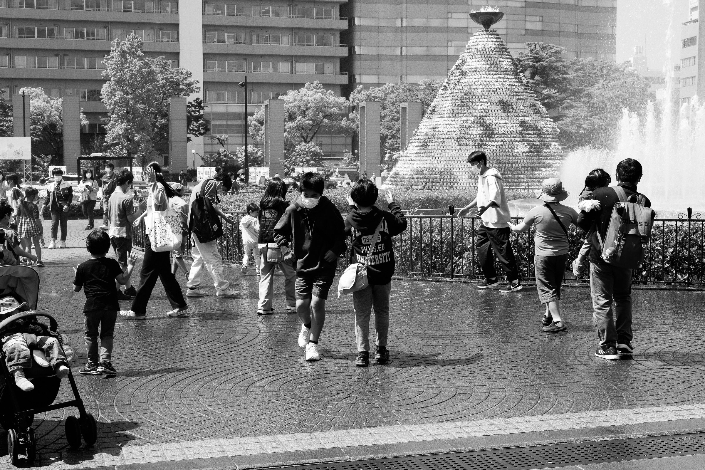 土門拳 オリジナル フォト 写真 モノクロ　人物写真 ニュース