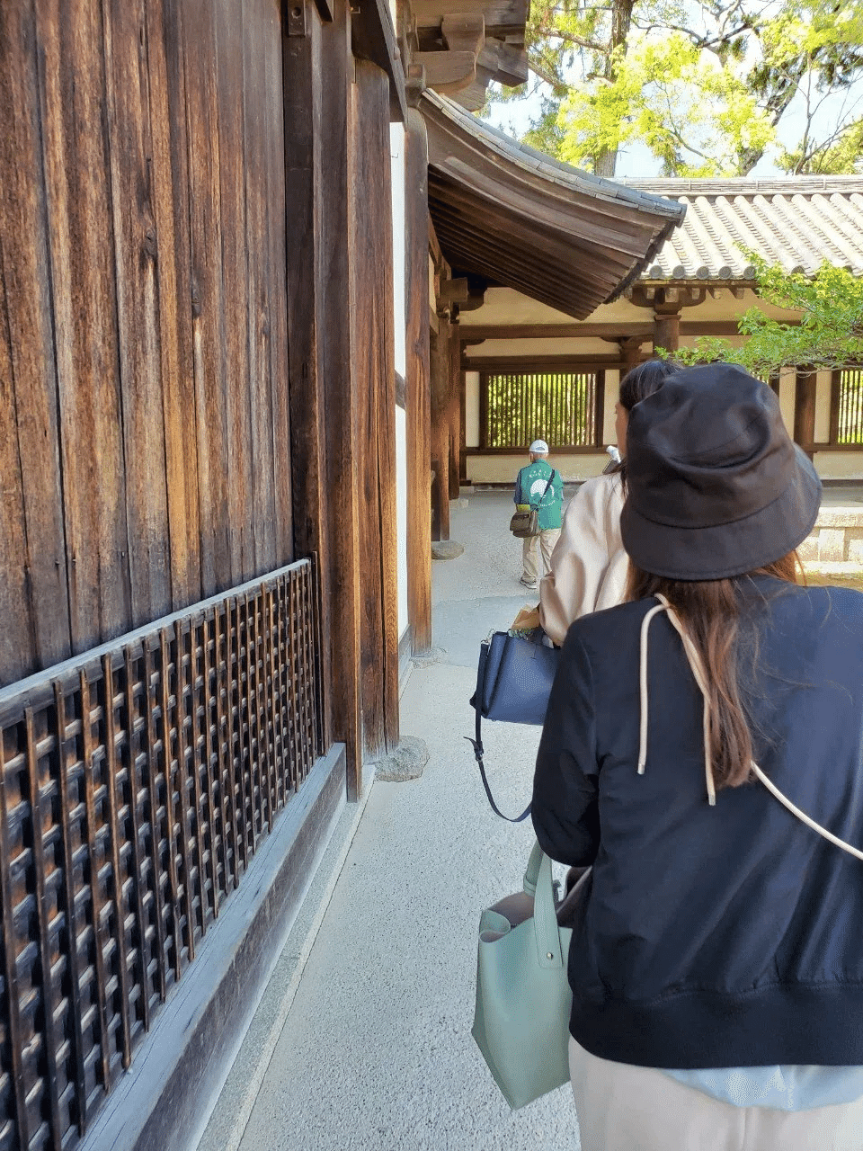 【古書】 昭和資材帳1 法隆寺の至宝 西院伽藍 法隆寺伽藍 小学館 初版第一刷 古書】 昭和資材帳1 法隆寺の至宝 西院伽藍 法隆寺伽藍 小学館