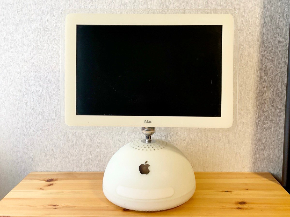 マックOSX・OS10です。超レア物です。iMac G4 (Flat Panel)マニア必見
