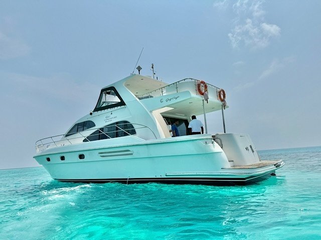 モルディブの海 モルディブの空と海と砂浜 モルディブの風景 | Beautiful Photo