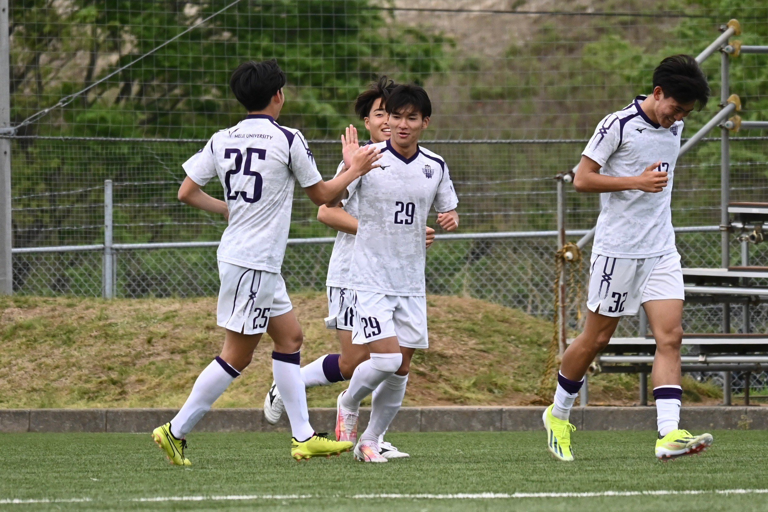 流通経済大学　サッカージャージ　3点 大学スポーツ365日：Jリーガー量産の流通経済大学サッカー部 名