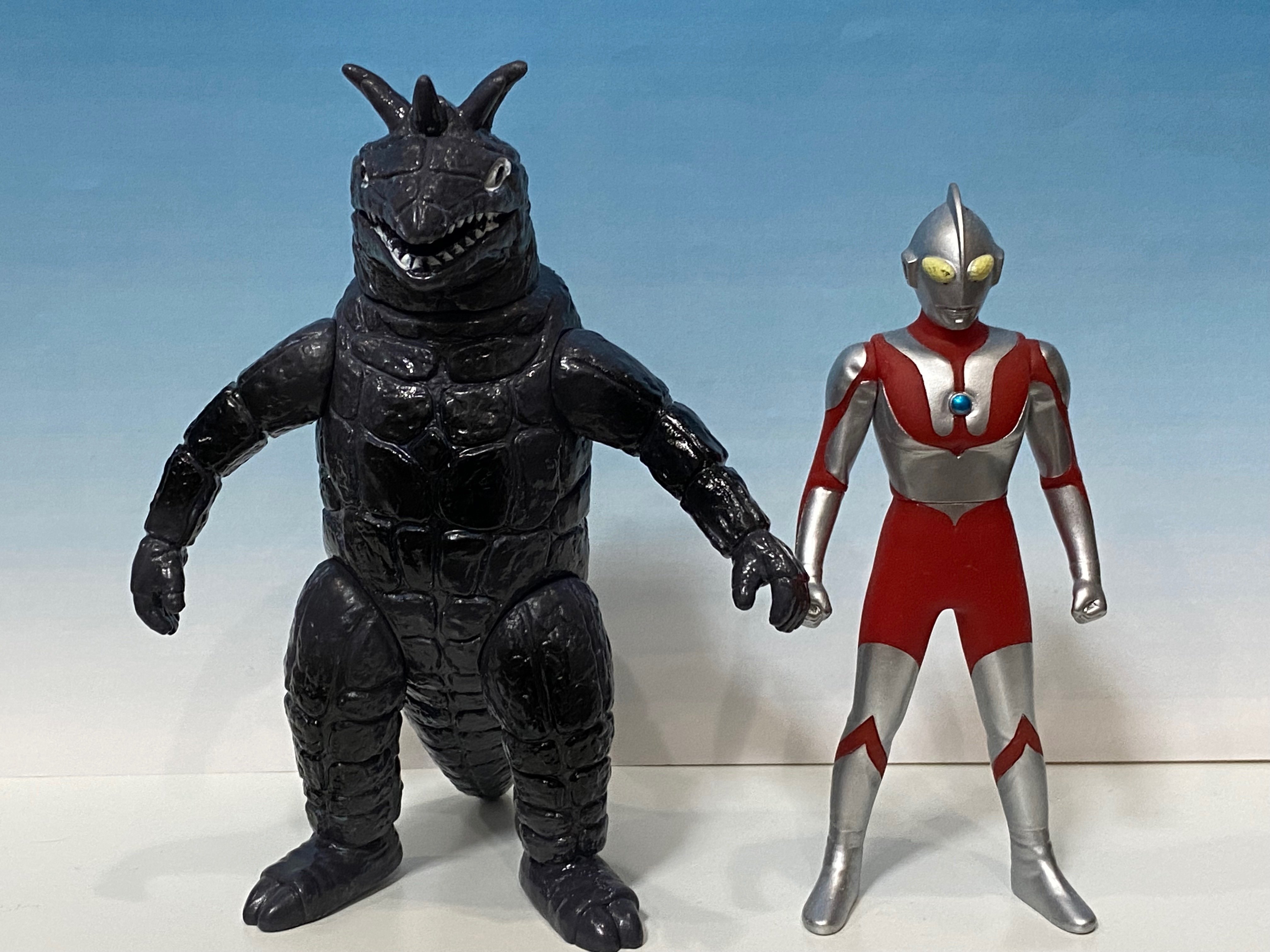 中国バンダイ ウルトラヒーロー 怪獣 800シリーズ ソフビ