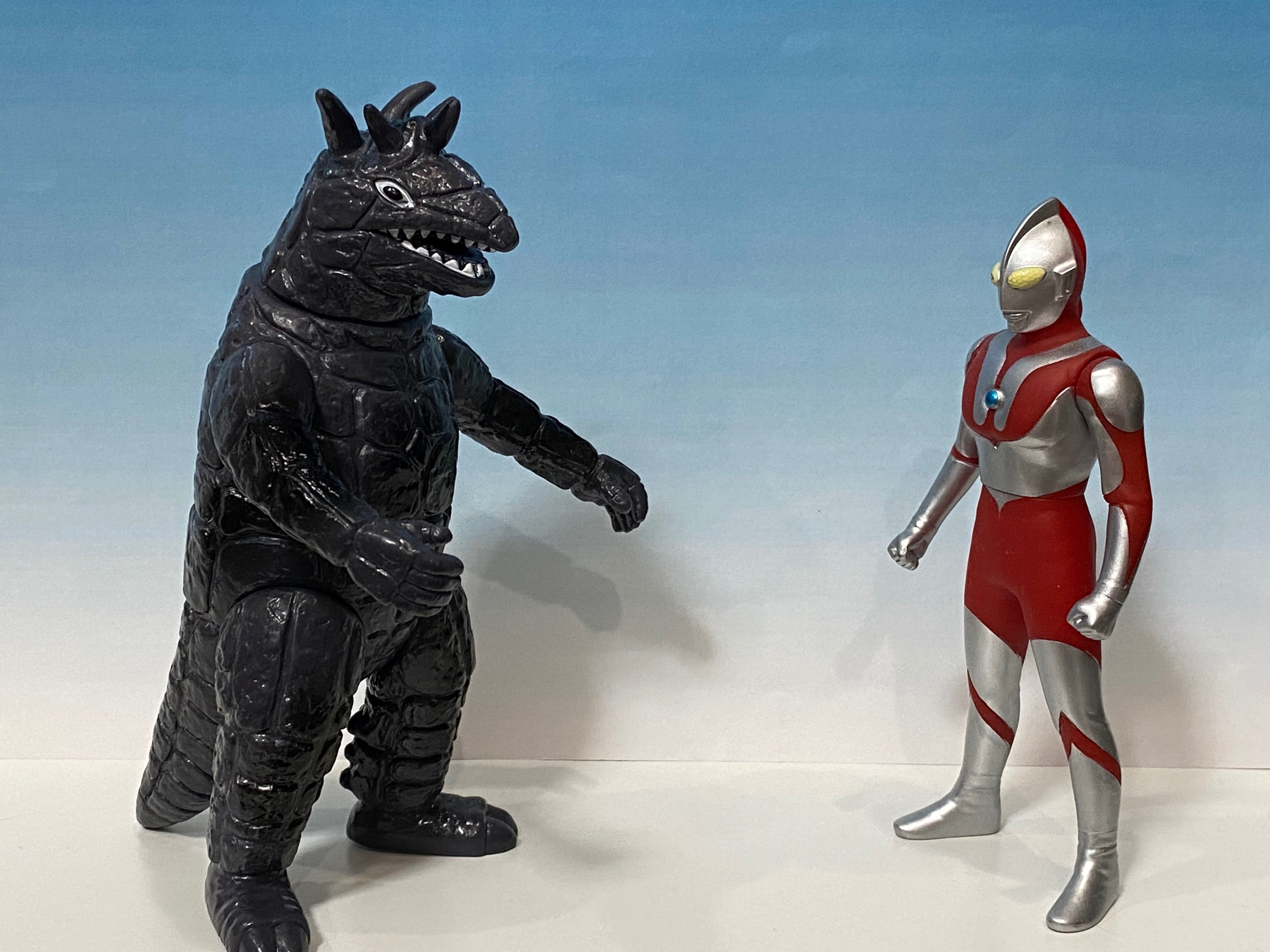 ウルトラ怪獣シリーズ800 彗星怪獣ドラコ｜yahiko