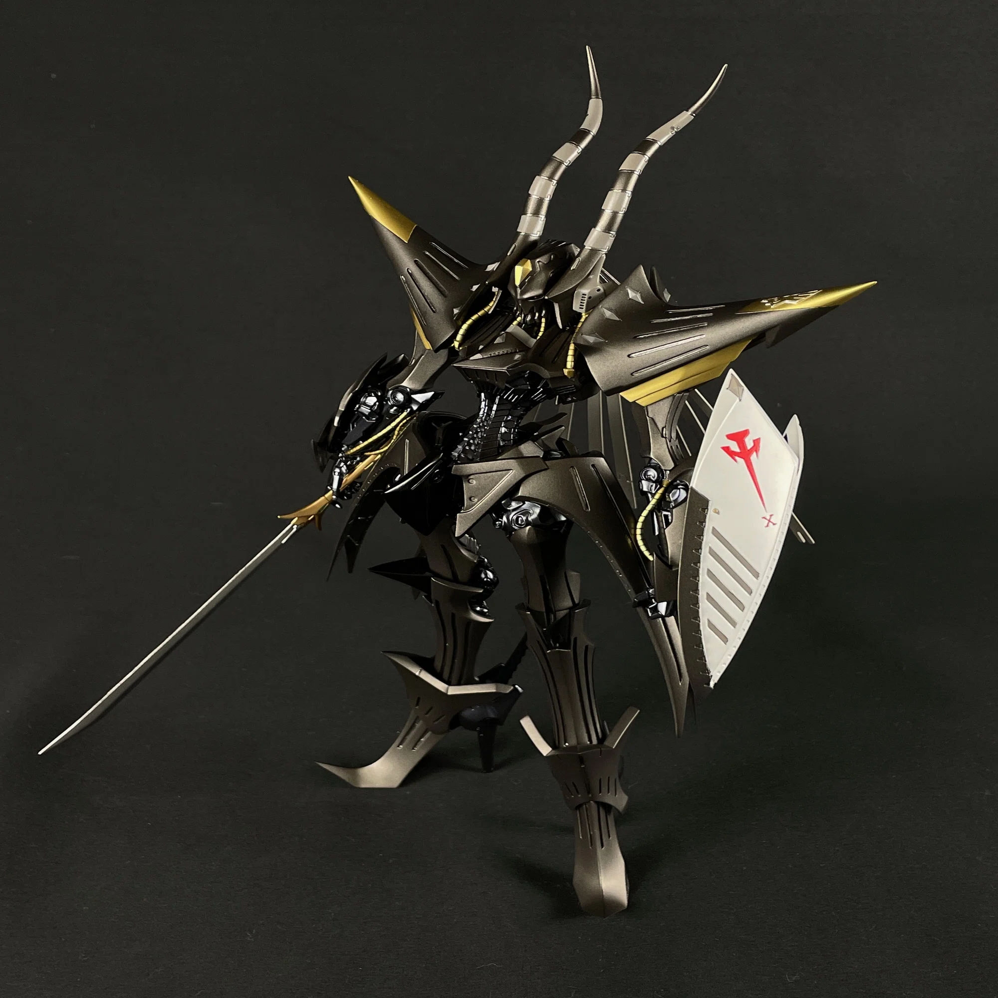 SAV1/100『ファントム マドラ・モイライ騎』（ボークス）｜May dé 