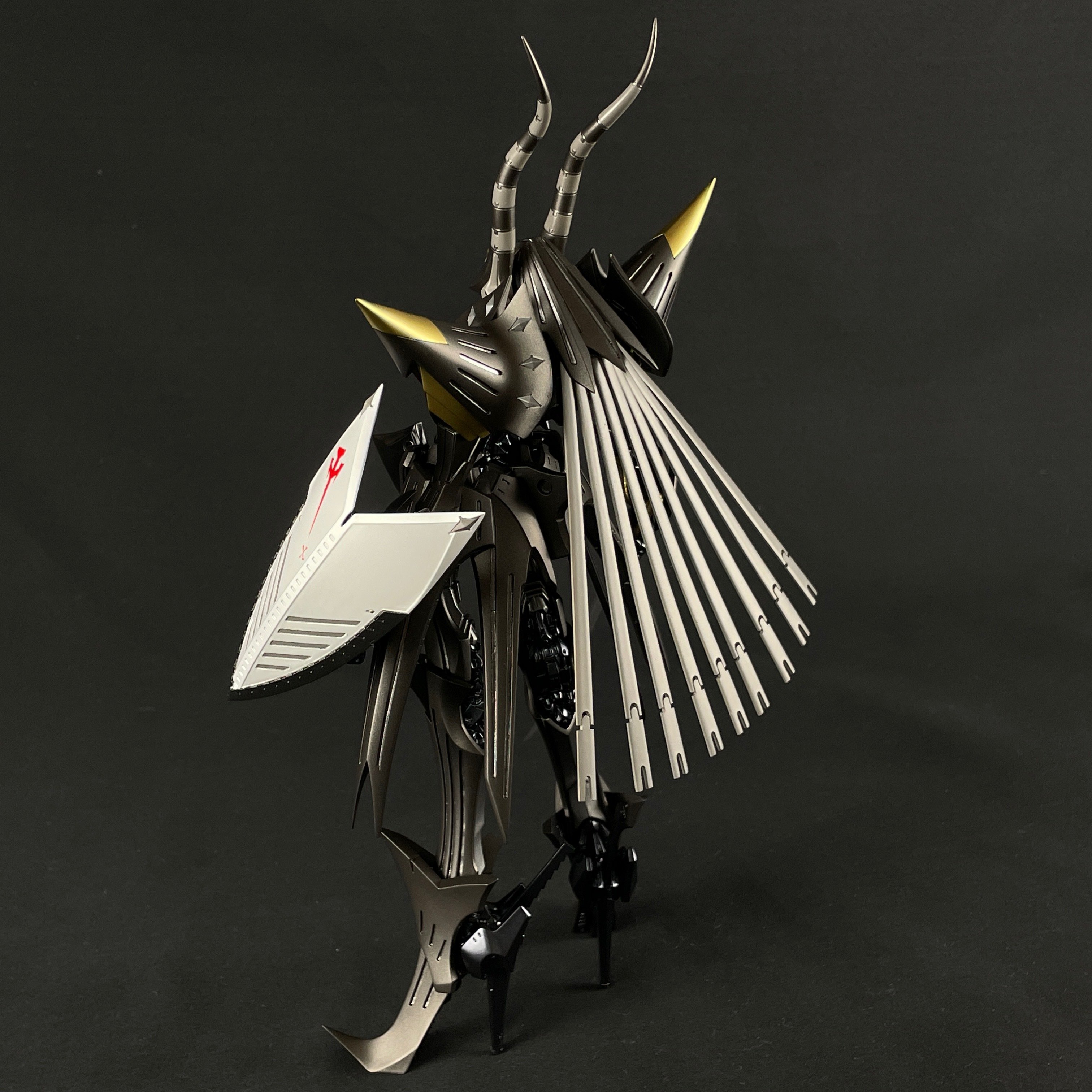SAV1/100『ファントム マドラ・モイライ騎』（ボークス）｜May