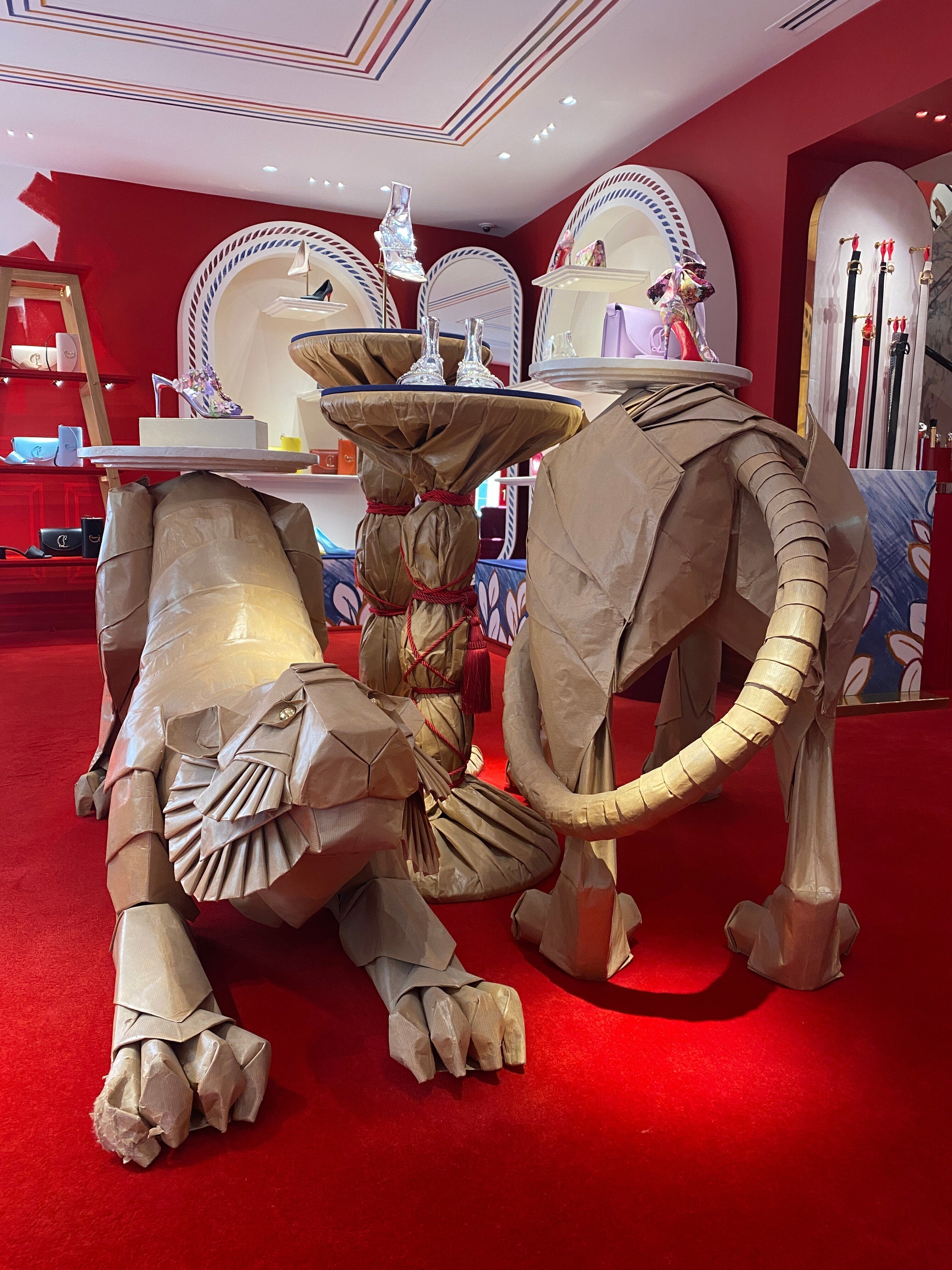 フォーブル・サントノーレからモンテーニュへ。 Dior 