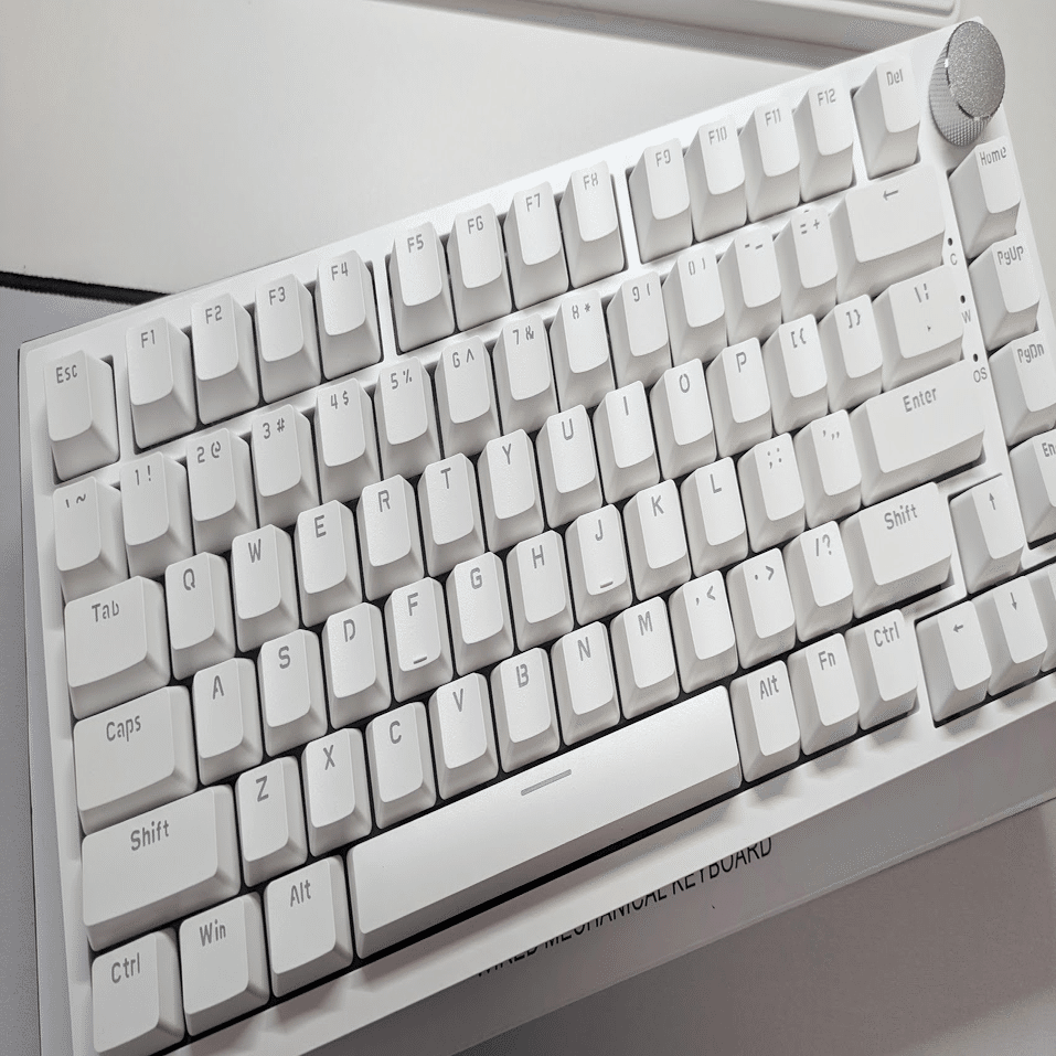 惜しい…】5,000円以下で買えるメカニカルキーボード AJAZZ AK820