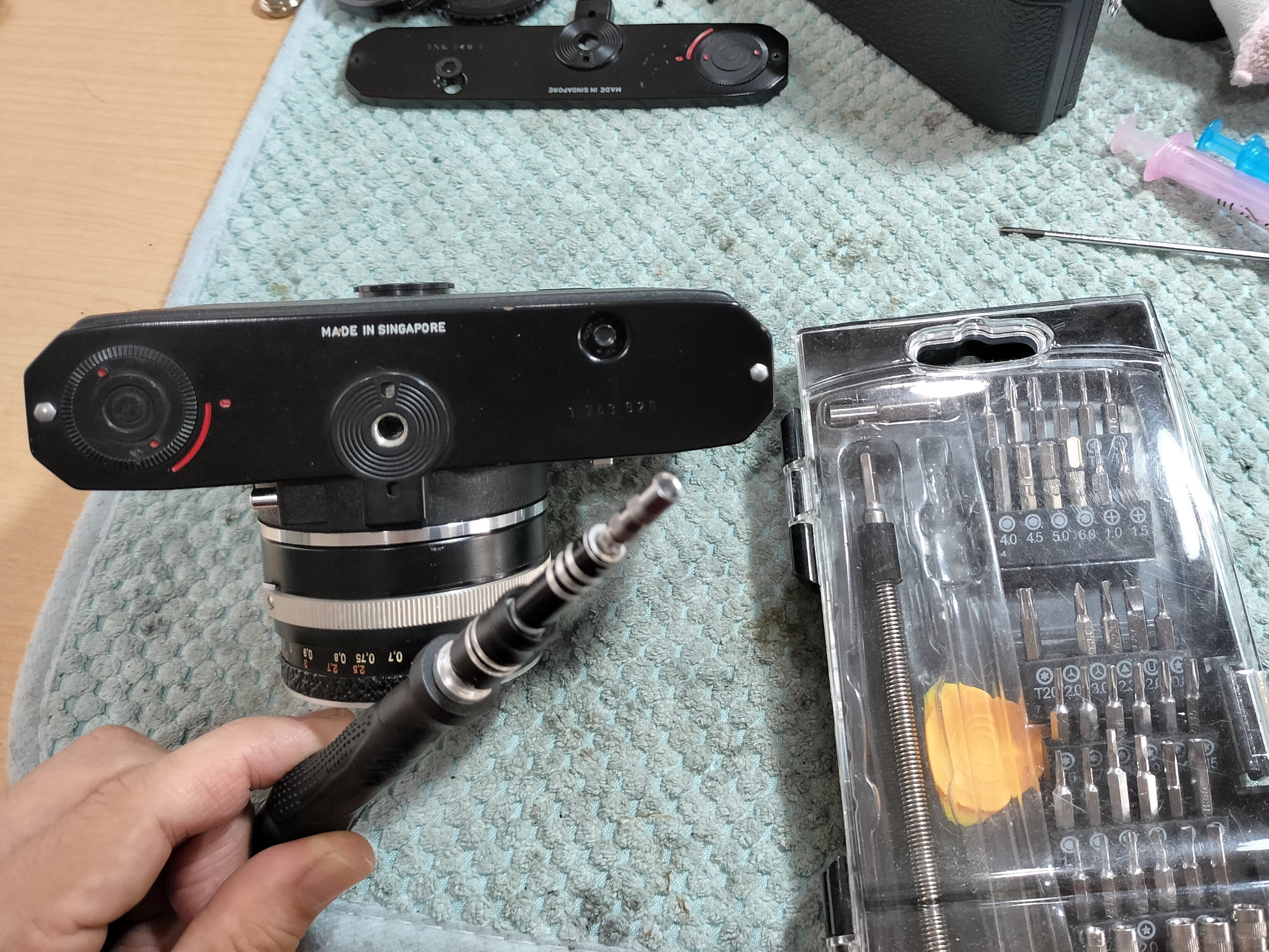 Voigtlander VSL1の分解｜フィルムカメラ修理のアクアカメラ
