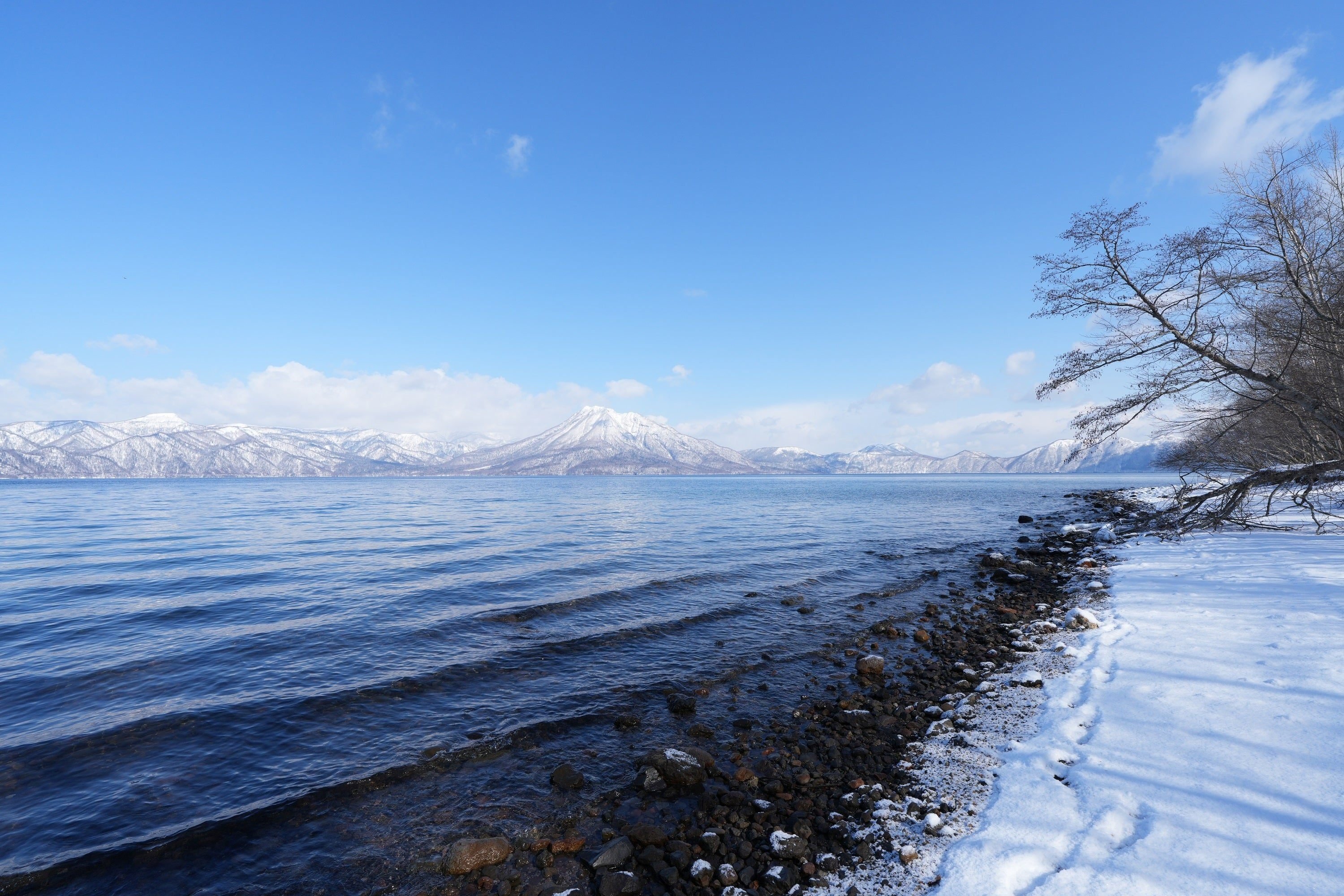 支笏湖西湖畔の氷（2024年3月16日記）｜風景写真 四季の山旅