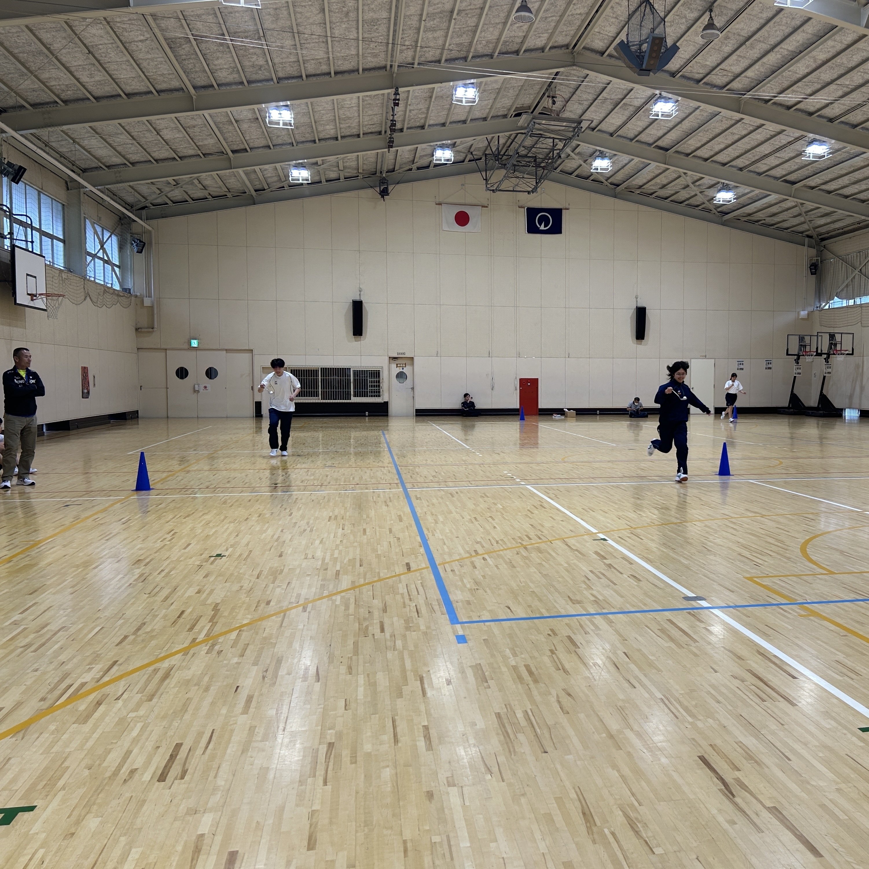 1年生】ビジネスチャレンジ&室内運動会 ｜大阪府立大阪ビジネス