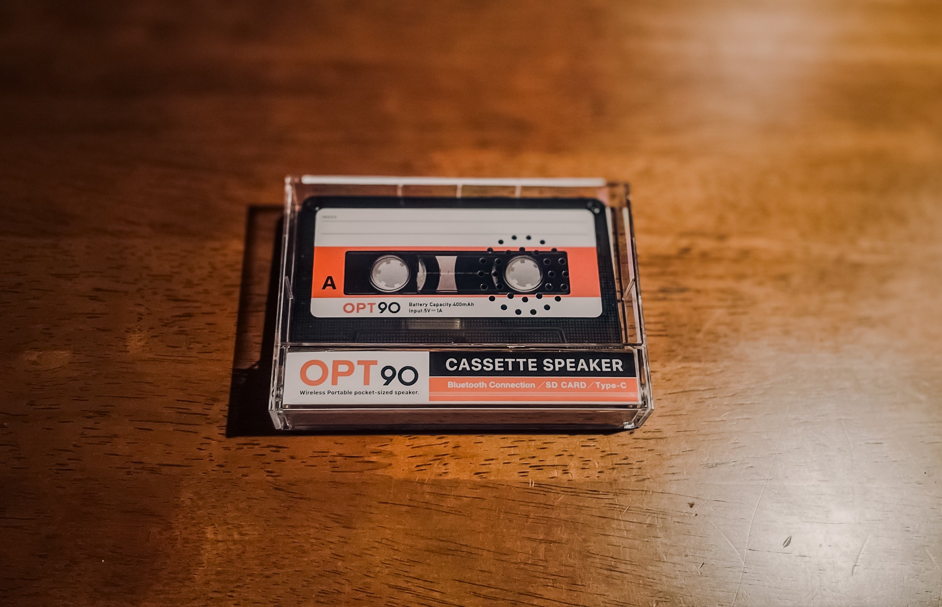 Opt90 カセットスピーカー】 ”エモい”音質と、”レトロなデザイン”が