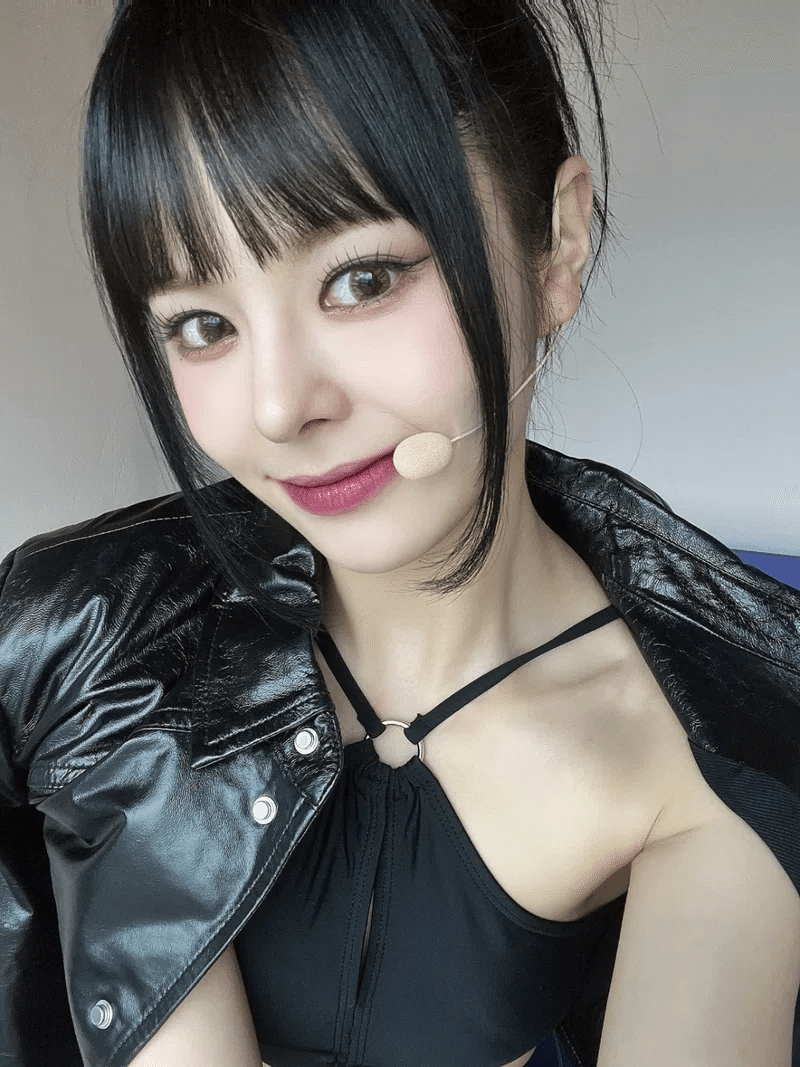 EVERGLOW エバーグロウ EVERGLOW - anysee.jp