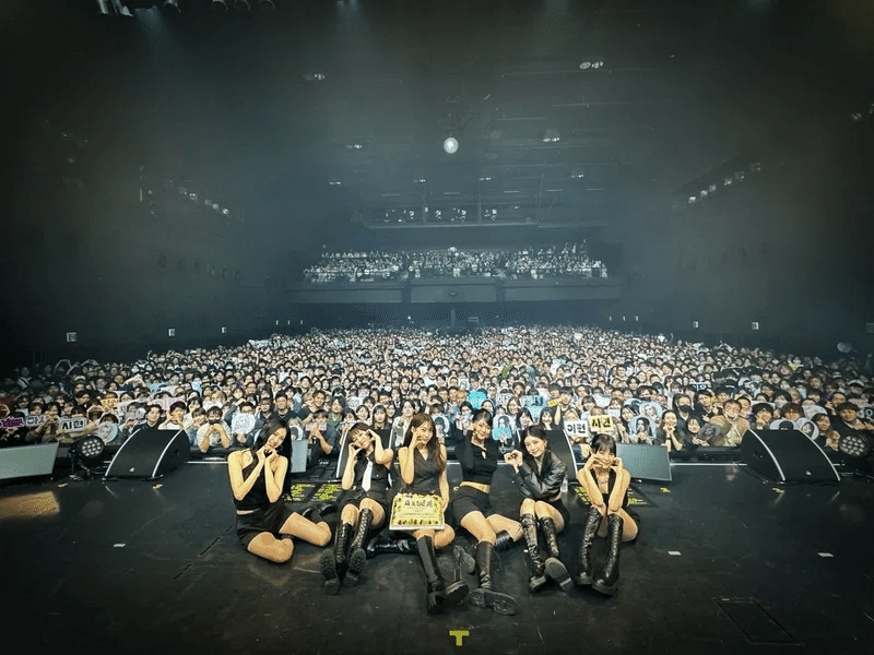 エバグロ初単独日本公演！全てが神曲と圧巻パフォーマンスに感動