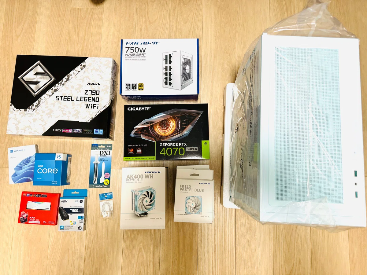 ブルー＆ホワイト 自作PC組み立てた（アイテム紹介）｜req