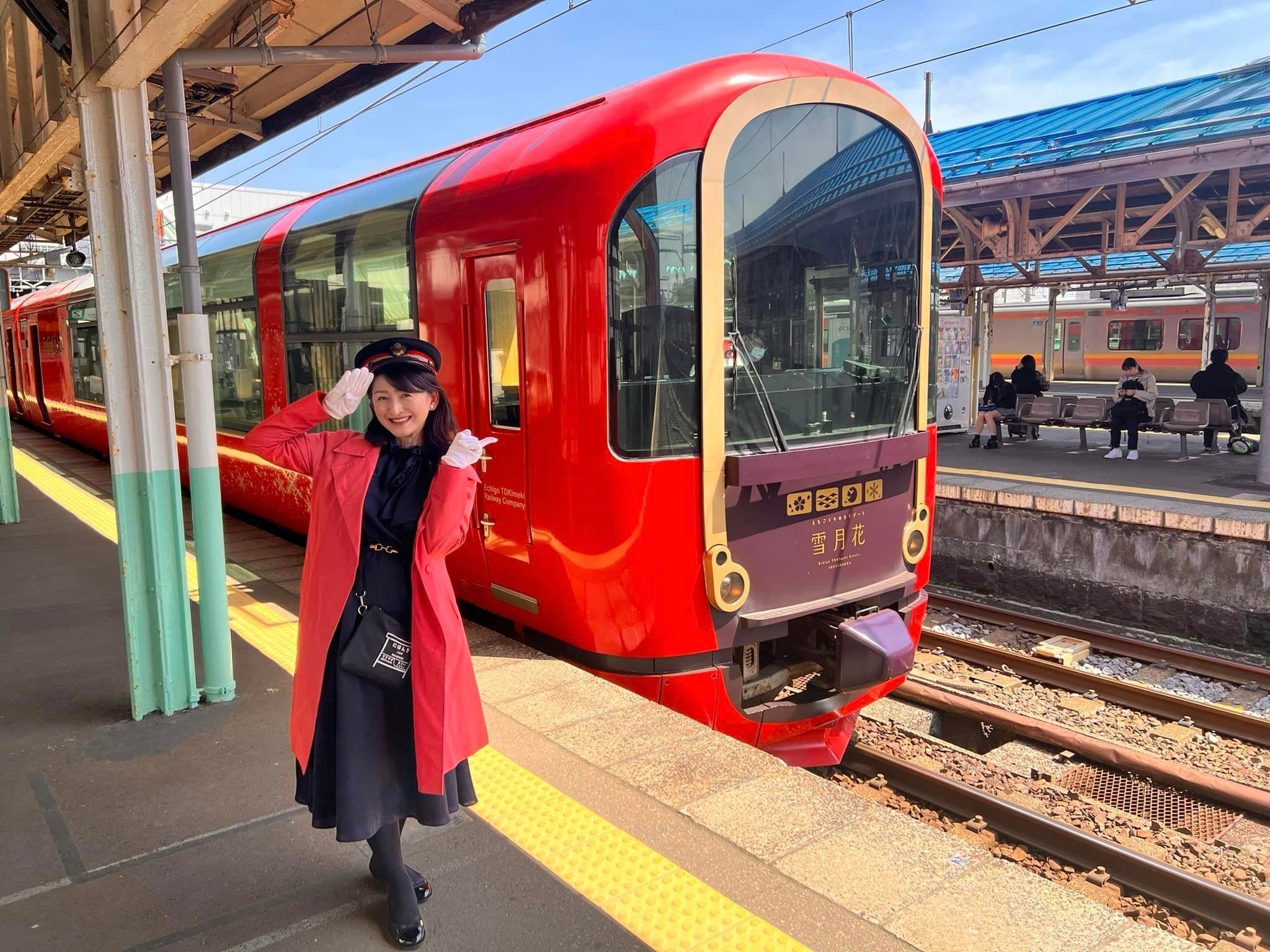 オトナの極上鉄道旅を楽しめる！えちごトキめきリゾート雪月花に乗車体験｜森川 あやこ