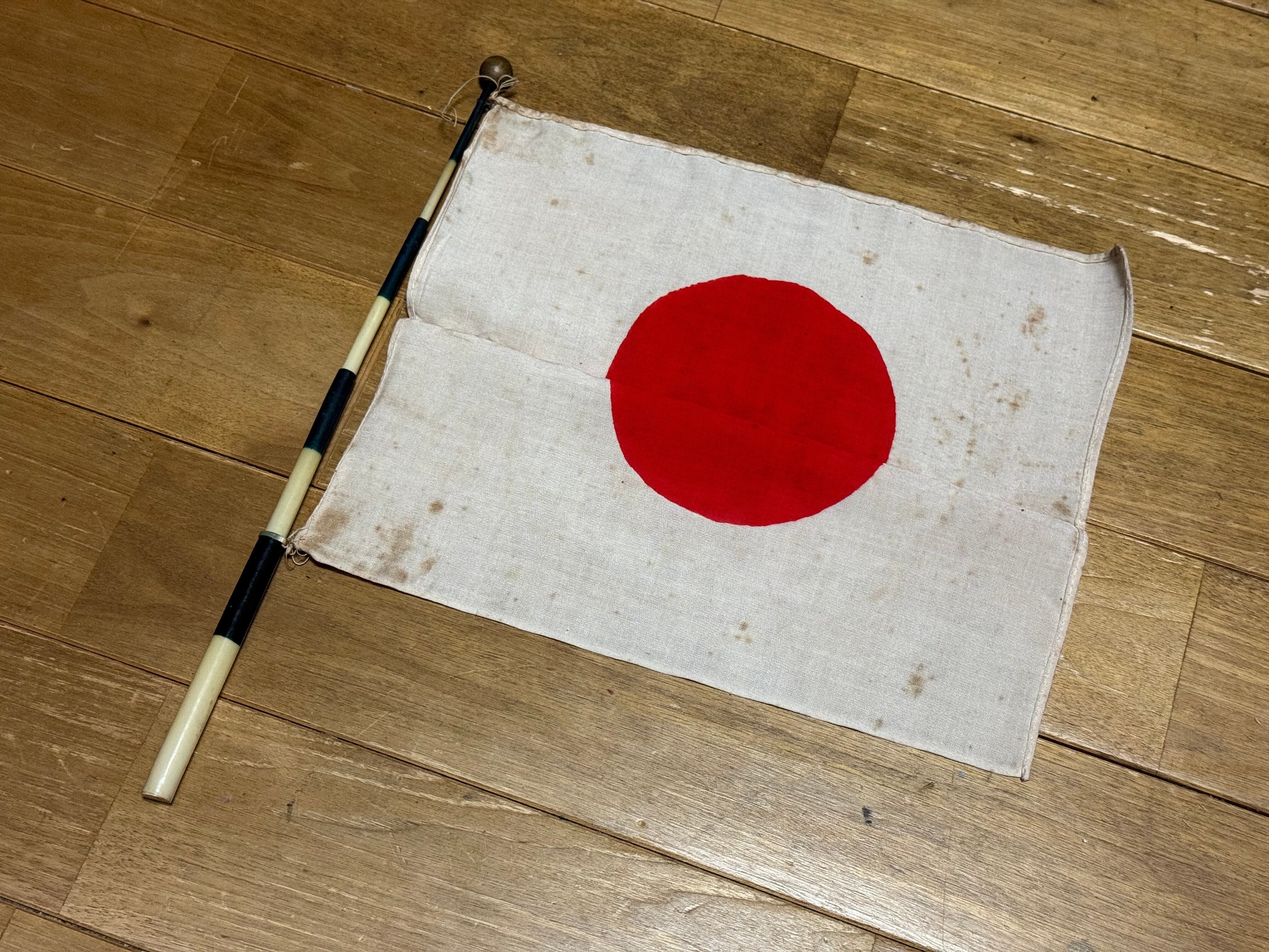 激安先着 戦時下の一品＞ 携帯国旗｜信州戦争資料センター(まだ施設は無い…) コレクション