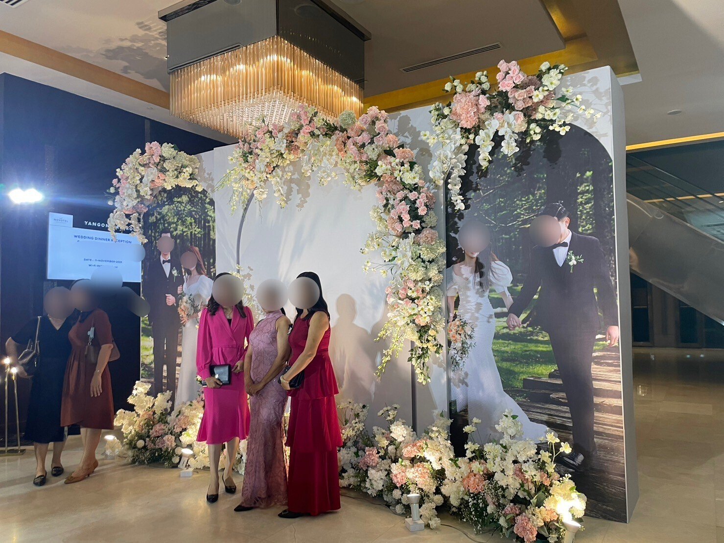 ミャンマー結婚式ドレス男女一式