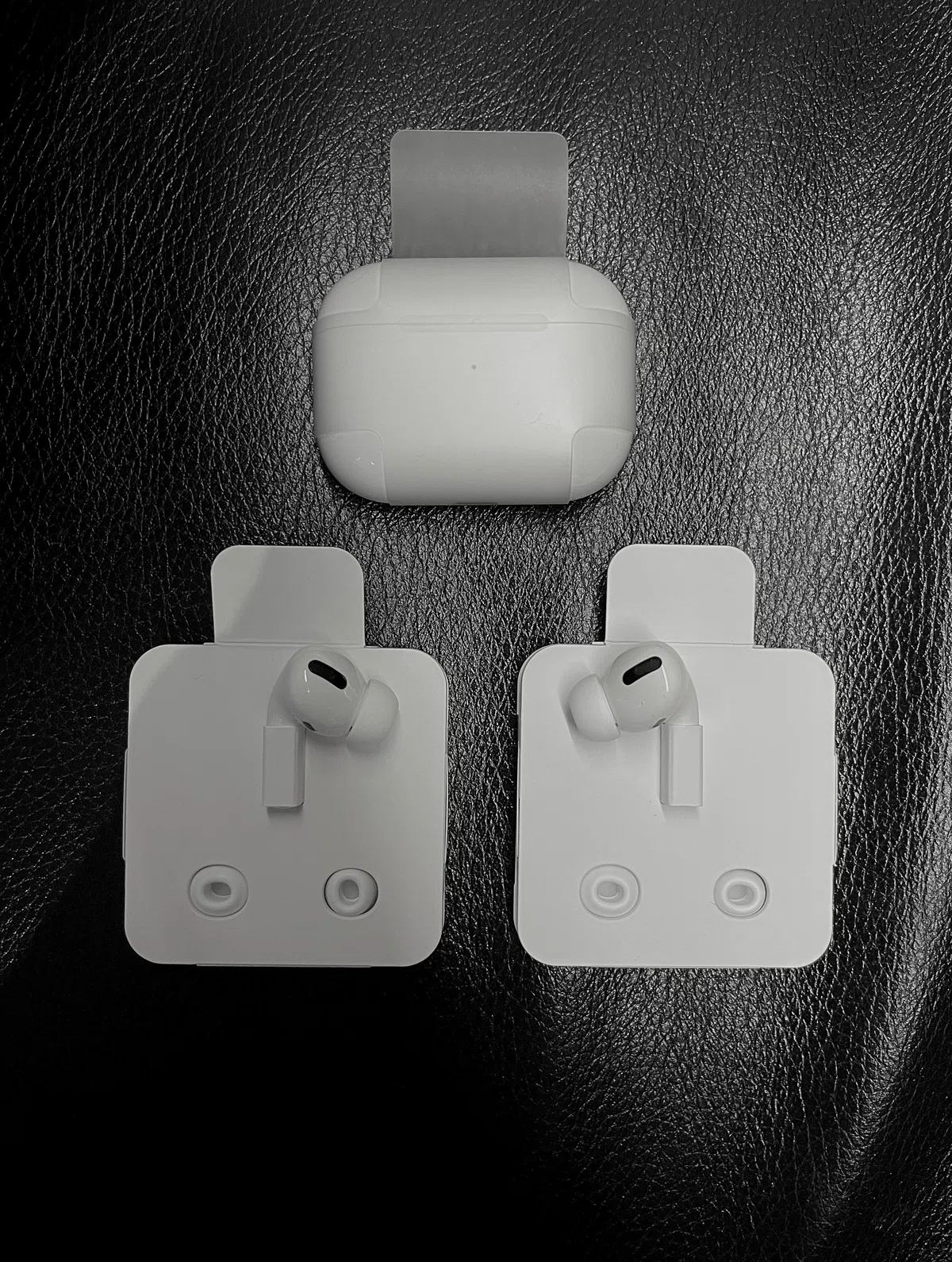 Apple StoreにAirPods Proのバッテリーを交換しに行ってみた｜Shu 