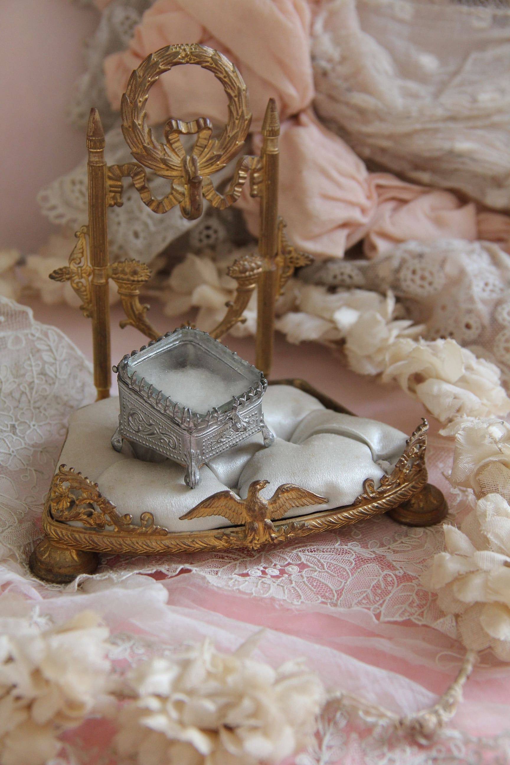 ベルエポック期＊アンティークジュエリーボックスの蒐集ノート｜アン