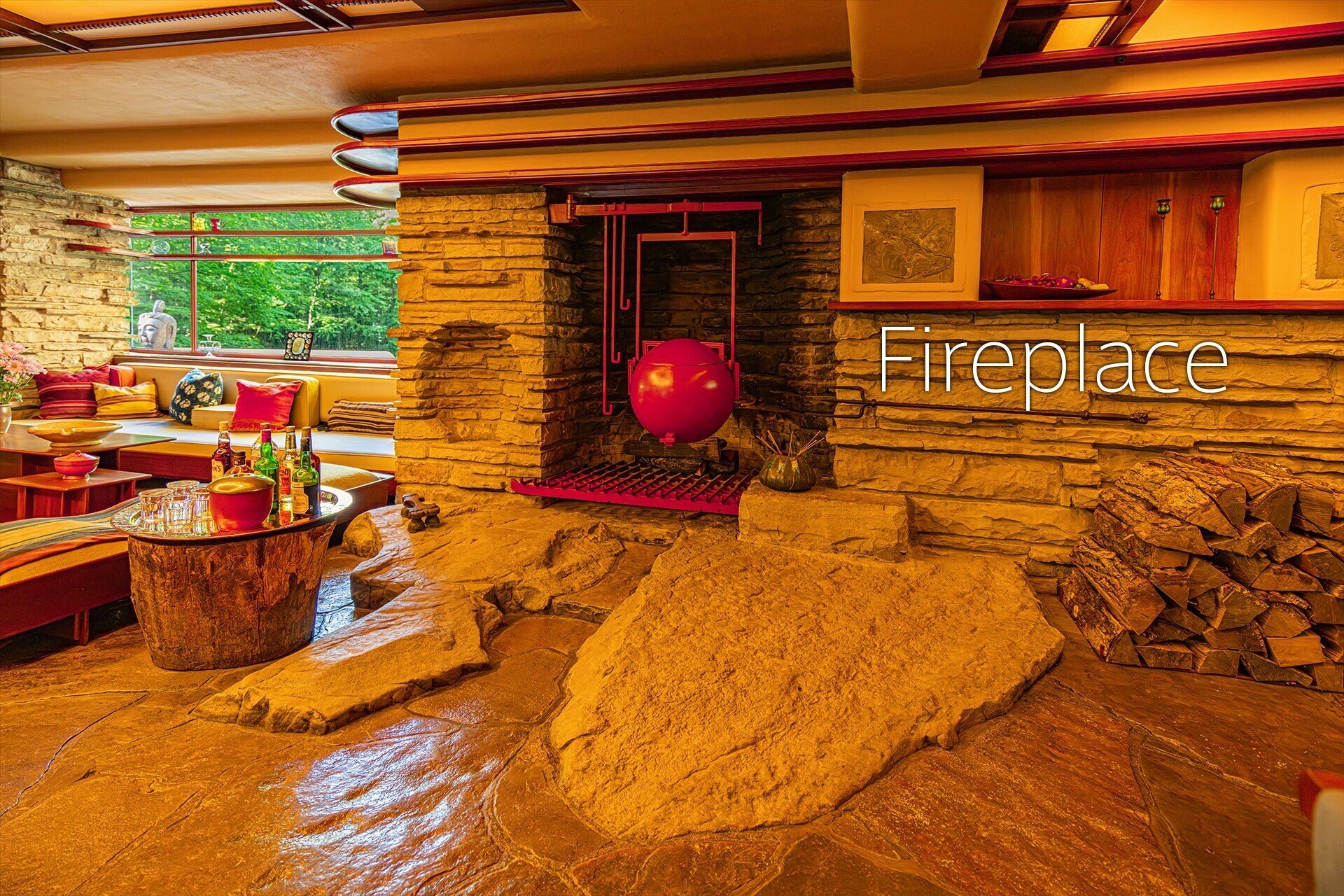 写真多め！フランク・ロイド・ライトの傑作「落水荘」の驚きの視点に