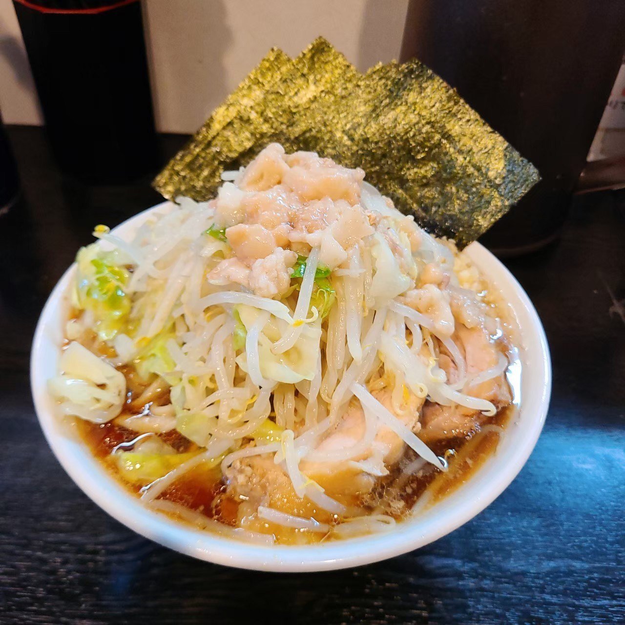 豚吉　②大 裸族のお立ち台シリーズ – センチュリーダイレクト
