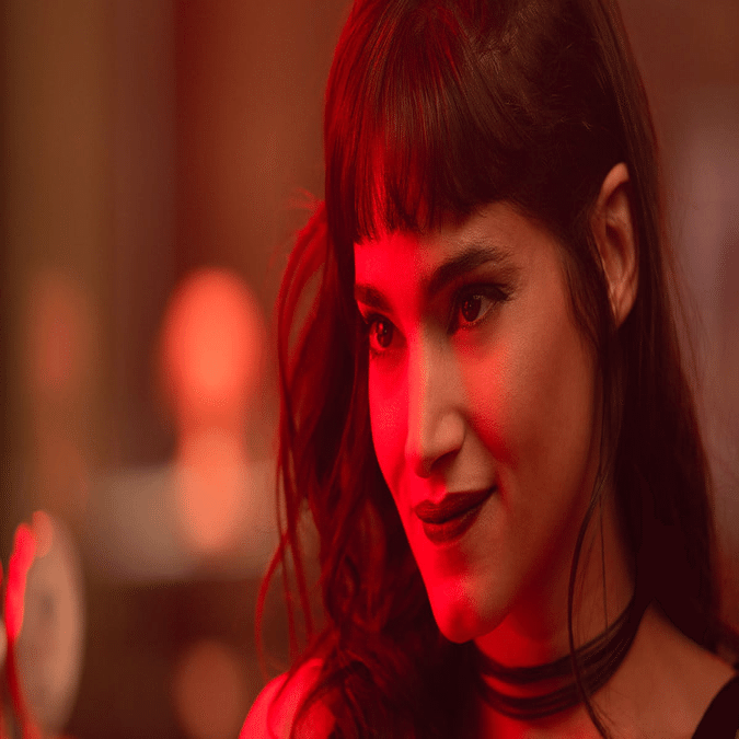 アンジェリーナ・ジョリー、激しいシーンの撮影中に台本を無視してキスした共演者を平手打ちし殴る - 有名人, image size:1200x675