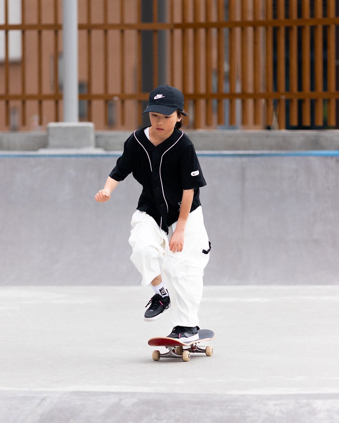 NIKE SB ボストン ダッフル ショルダーバッグ スケートボード　スケボー 楽天市場】スケートボード取付け可能 THRASHER SKATE BAG