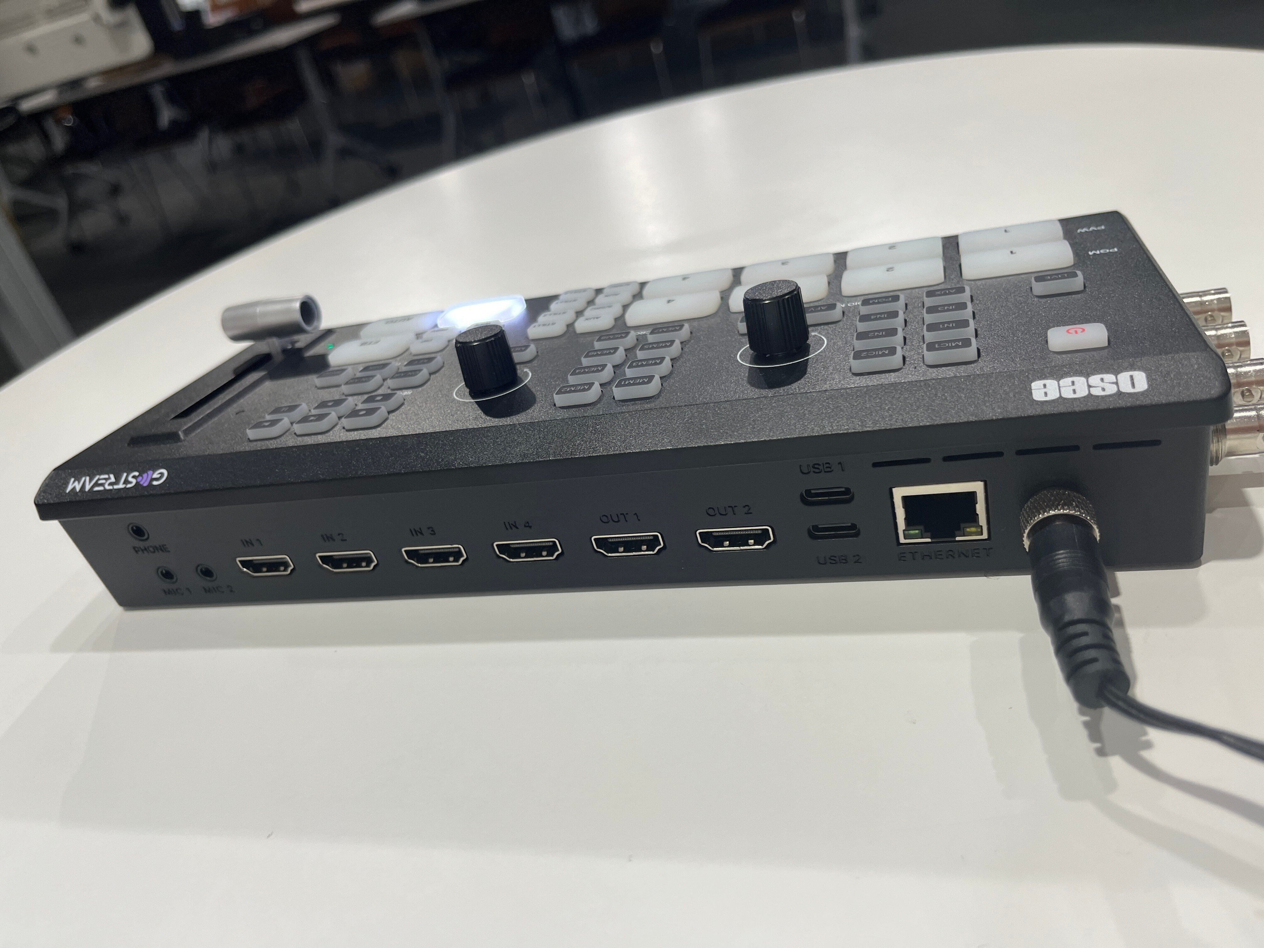 話題のスイッチャー「GoStream Deck Duet SDI」が届きました