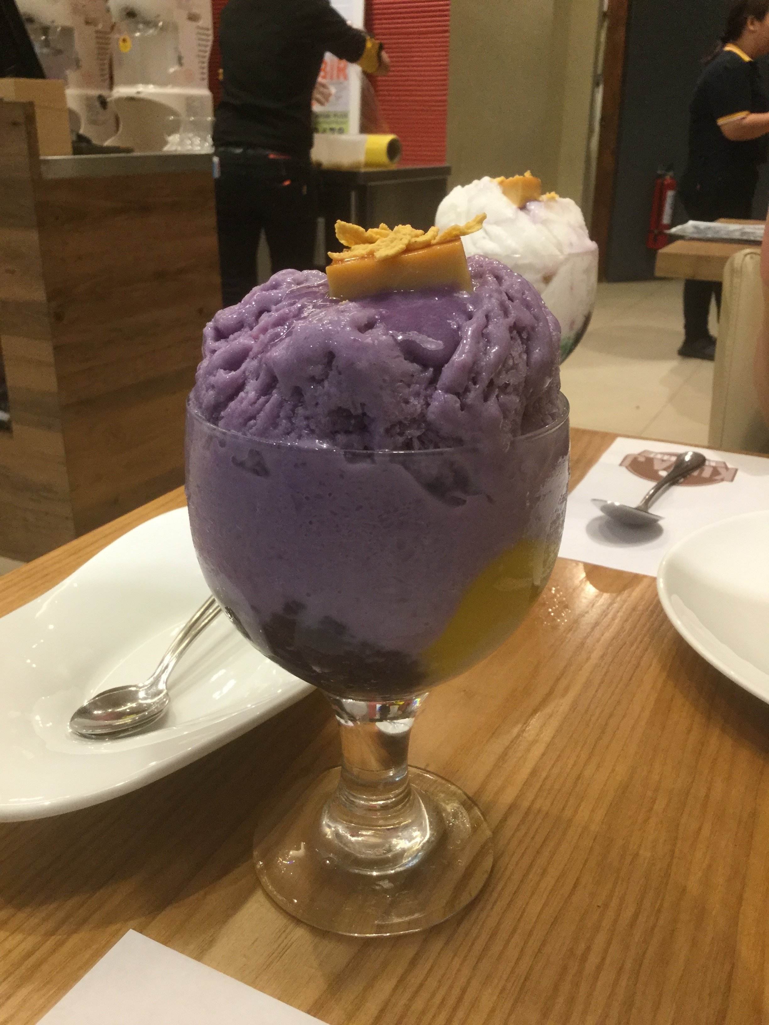 本場のハロハロ(ちょっと高級)はやはり美味しい｜cafe77nana