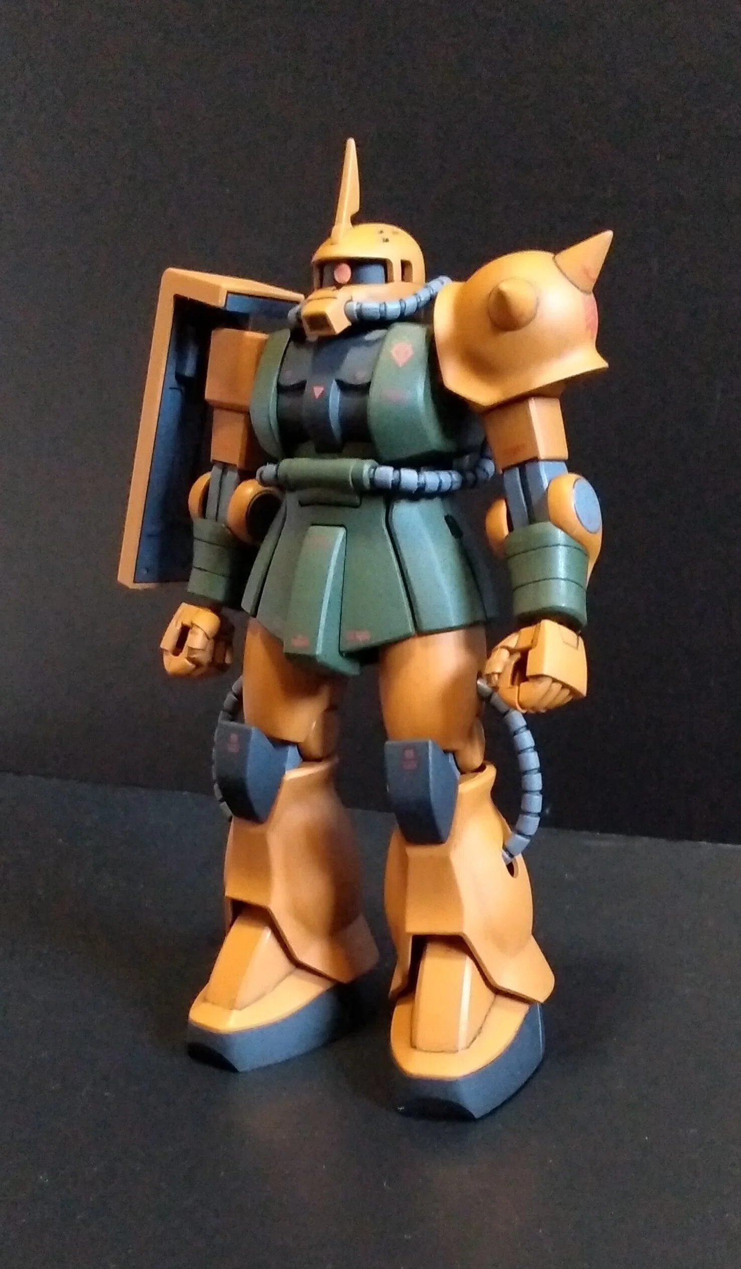初心者のための機動戦士ガンダム兵器解説『MS-06FS ザクII FS型