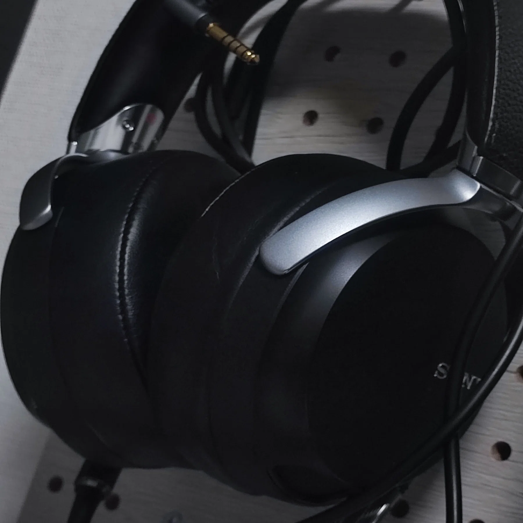 SONY MDR-Z7 レビュー｜はつね