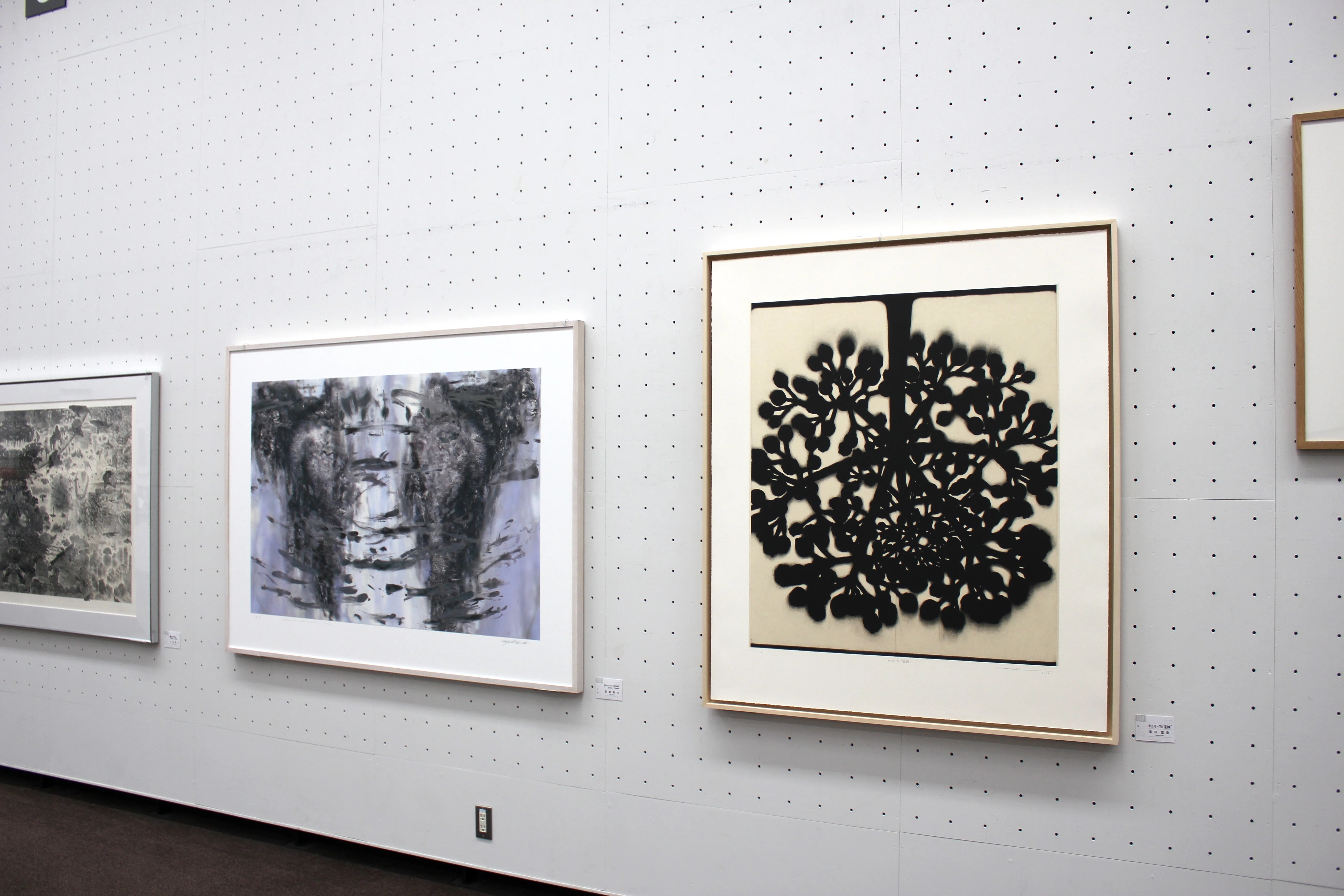上野・東京都美術館で開催されてきた「日本版画協会版画展」の会場の