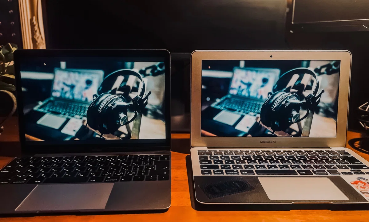 MacBook2017 12インチとiPhone7セット
